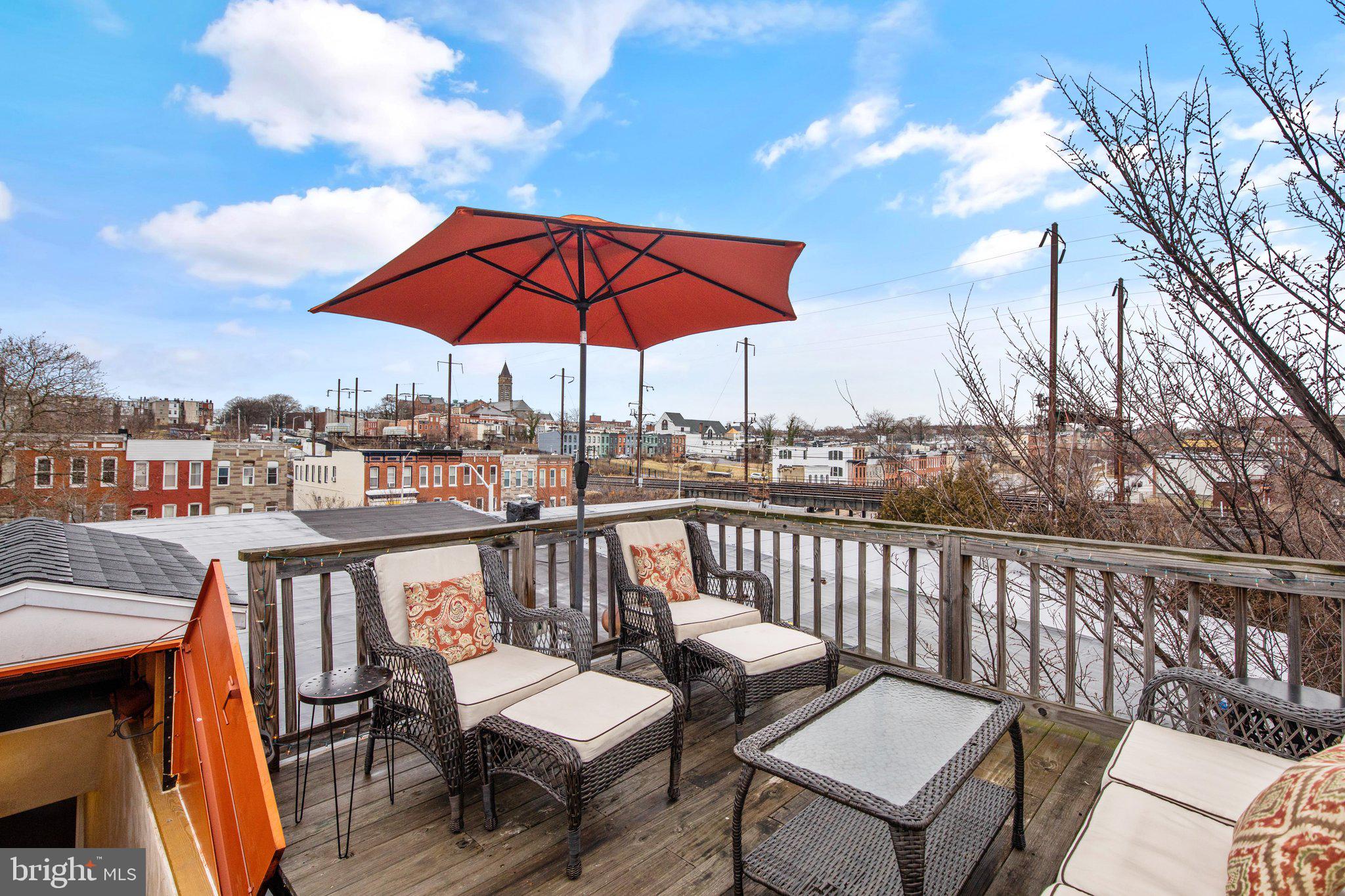 BROADWAY EAST - Residential