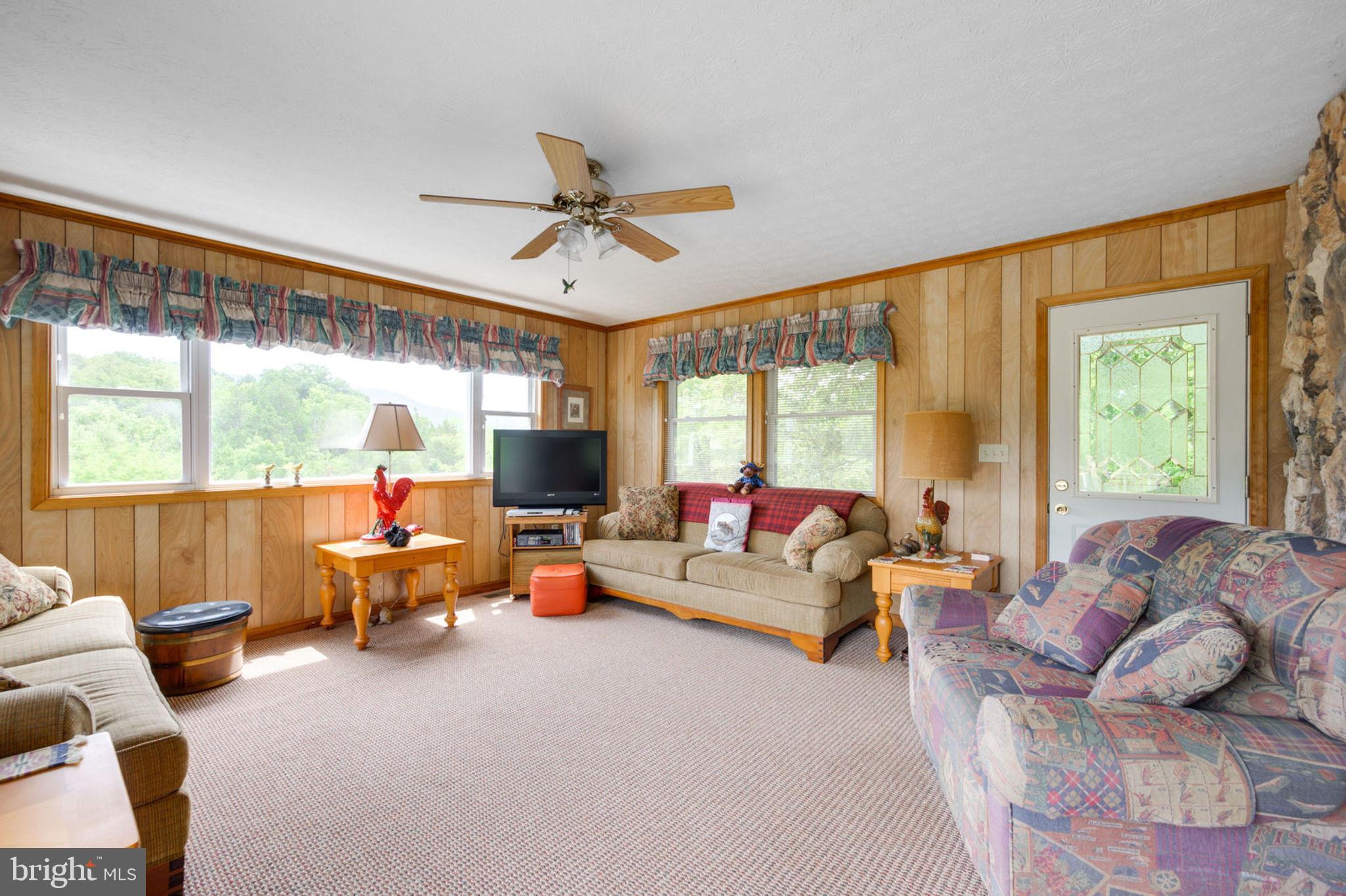 SOUTH FORK RANCHES - Residential