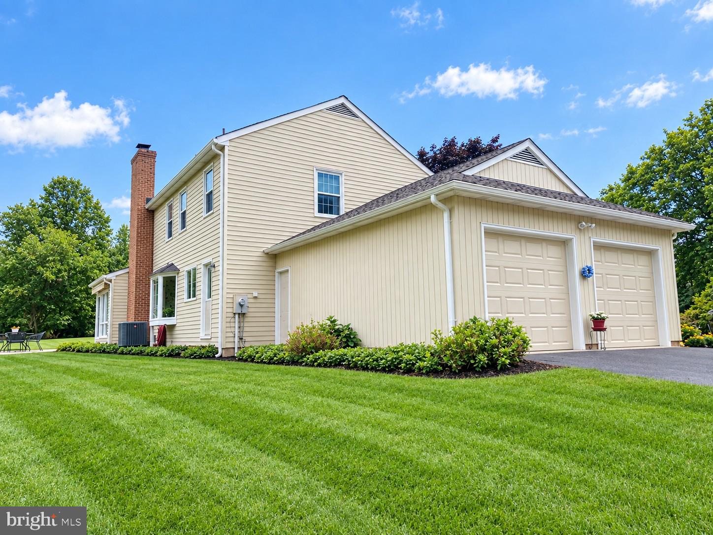 111 NOB HILL PARK DRIVE