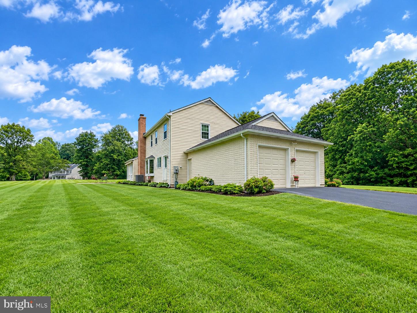 111 NOB HILL PARK DRIVE