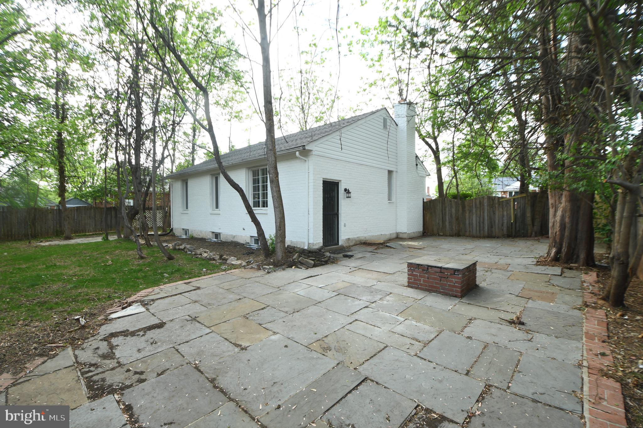CONNECTICUT AVENUE ESTATES - Residential