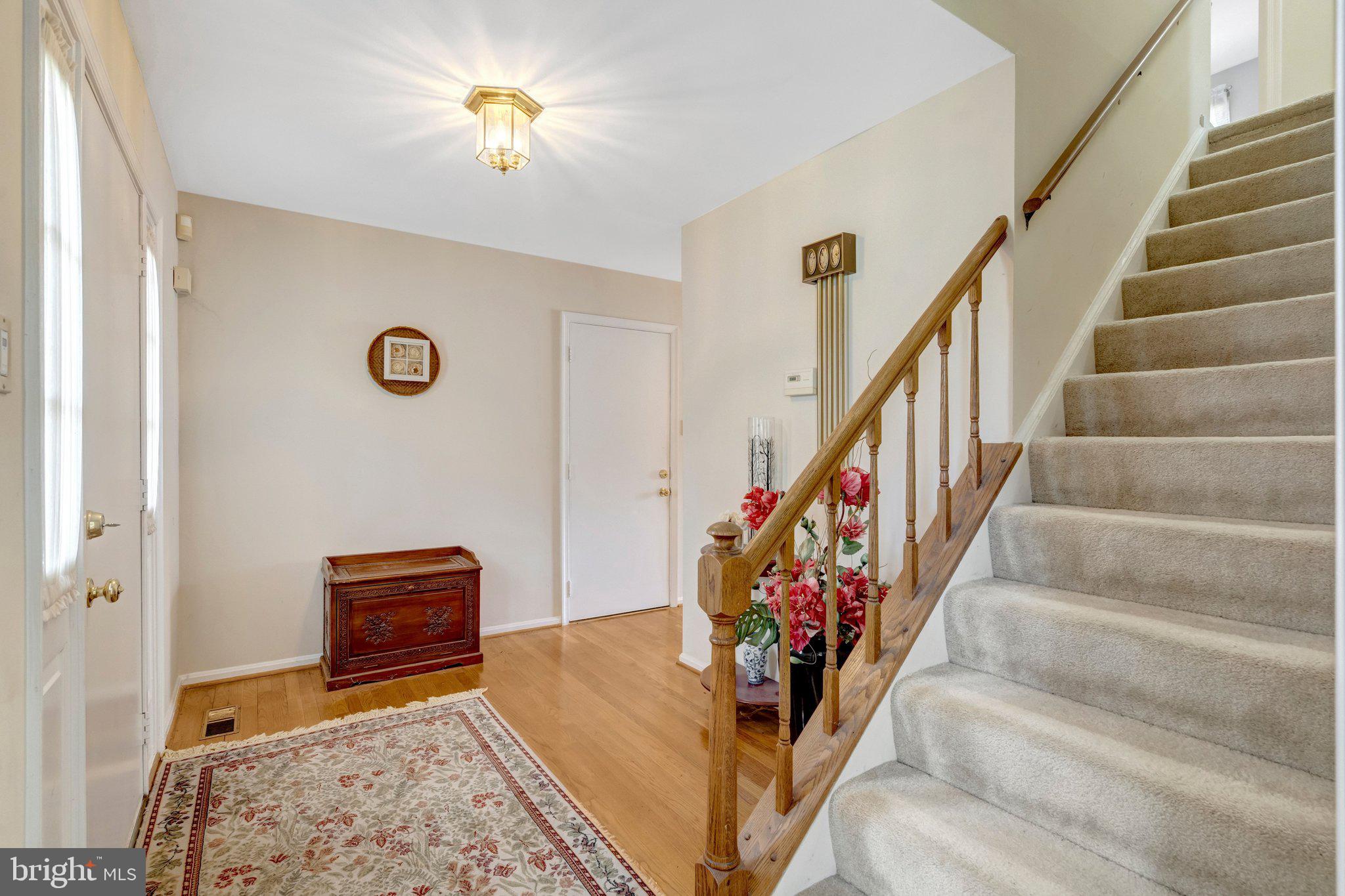 3352 BROKEN KNIFE COURT