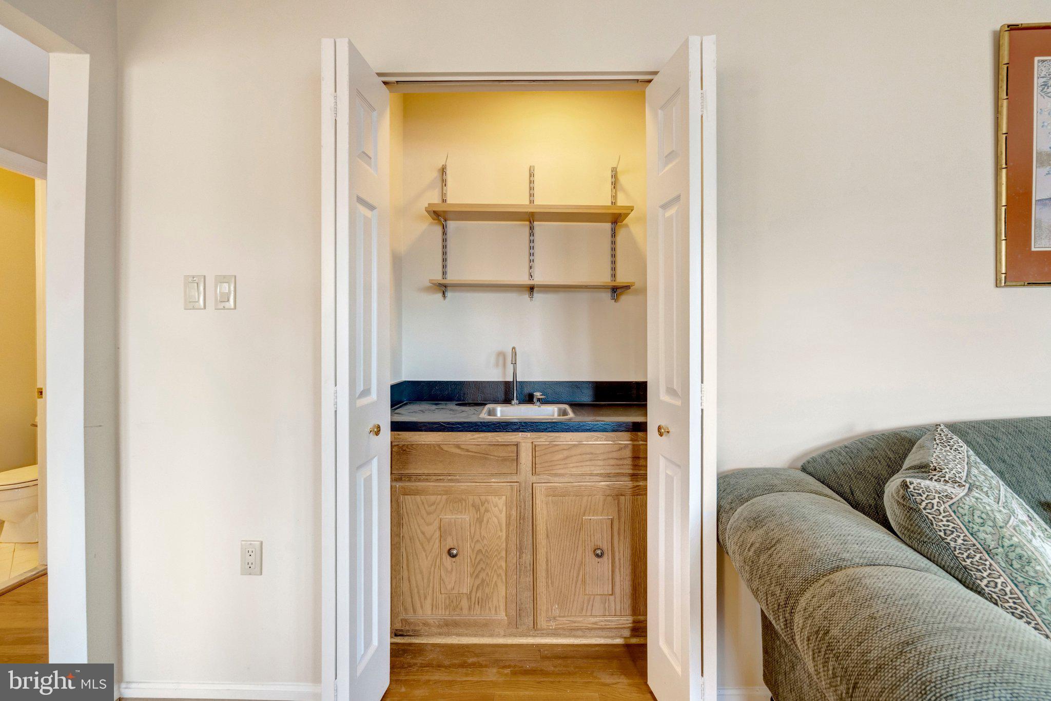 PROSPERITY HEIGHTS - Residential