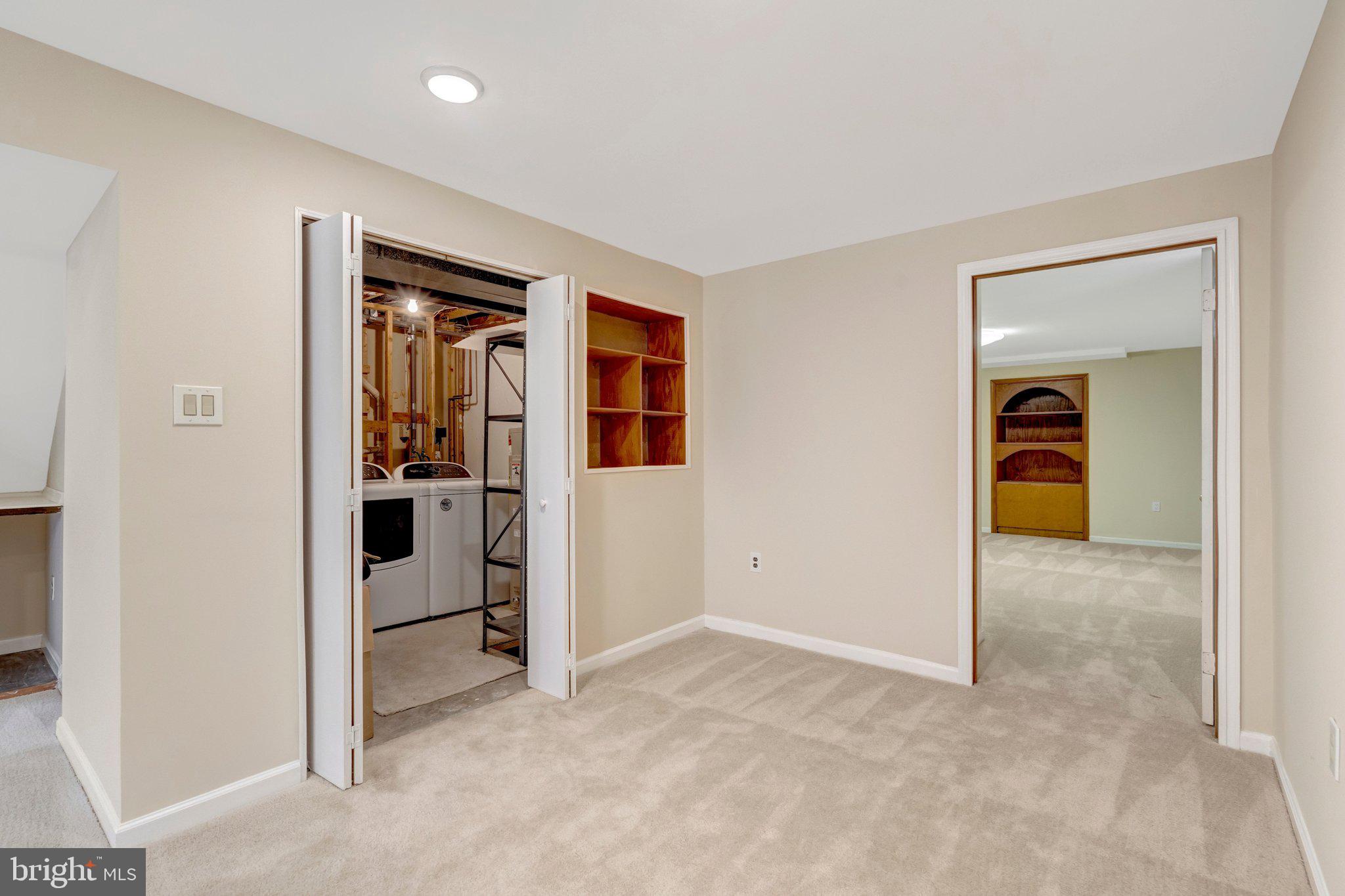 PROSPERITY HEIGHTS - Residential