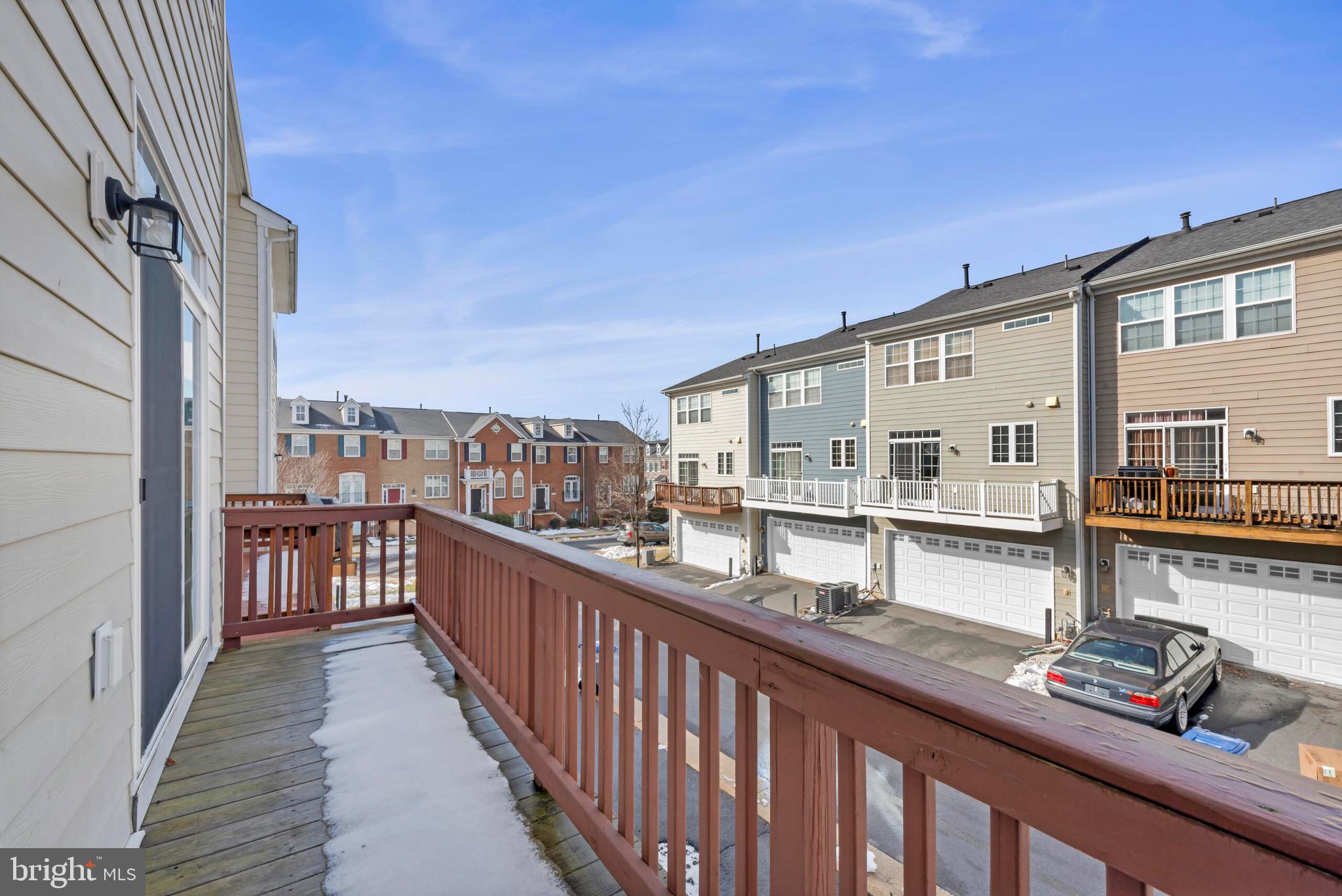 GOOSE CREEK VILLAGE NORTH - Residential Lease