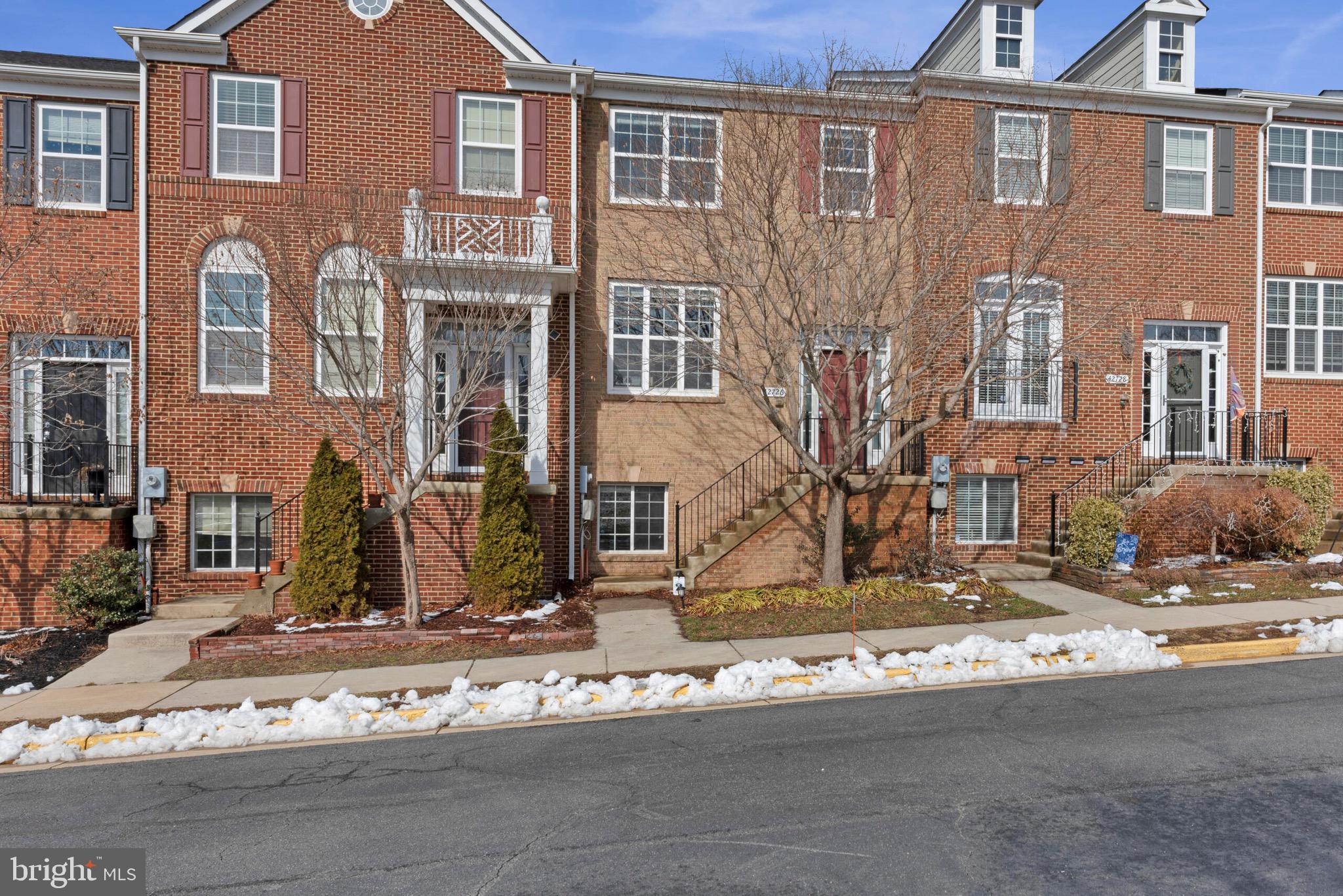 GOOSE CREEK VILLAGE NORTH - Residential Lease