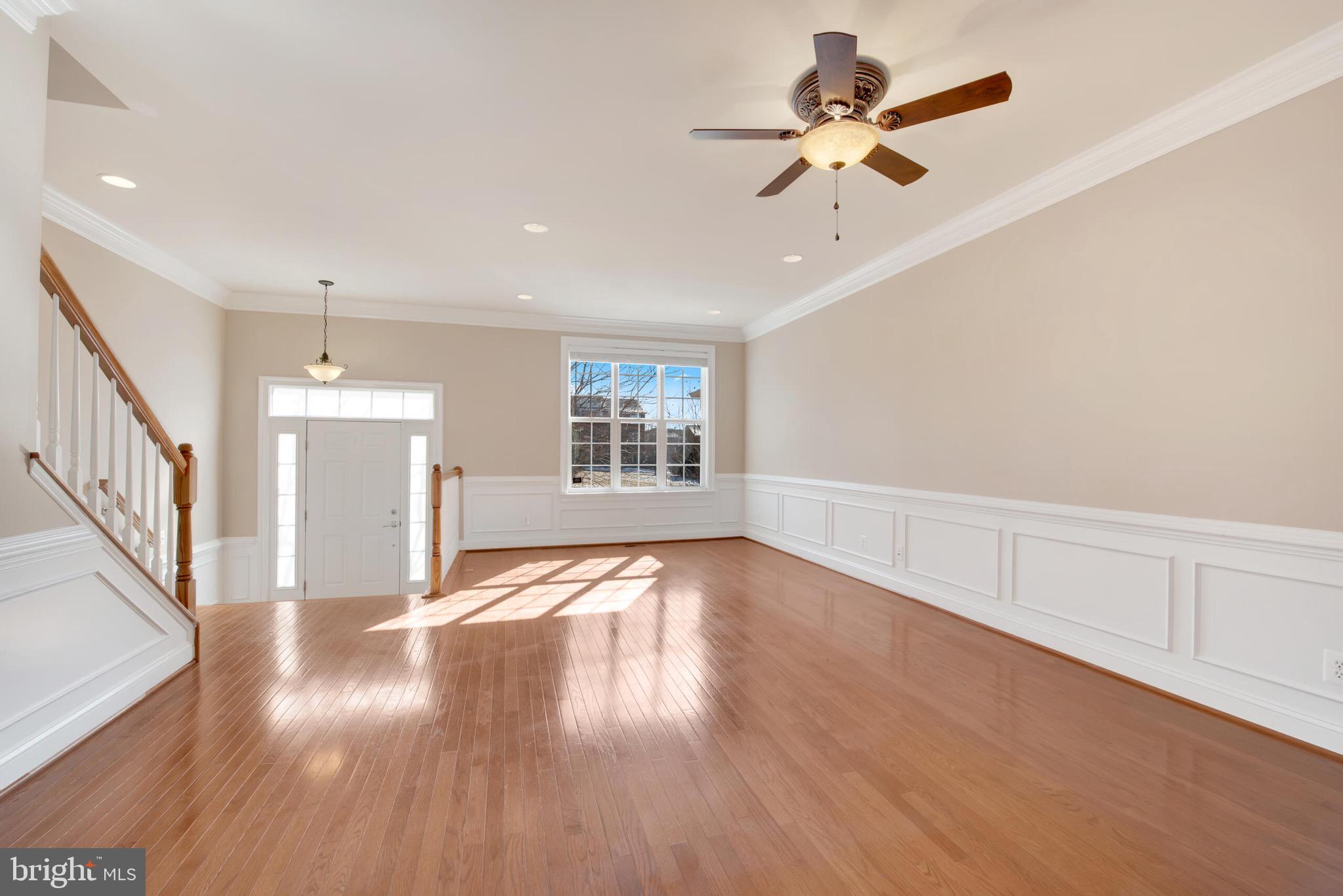 GOOSE CREEK VILLAGE NORTH - Residential Lease