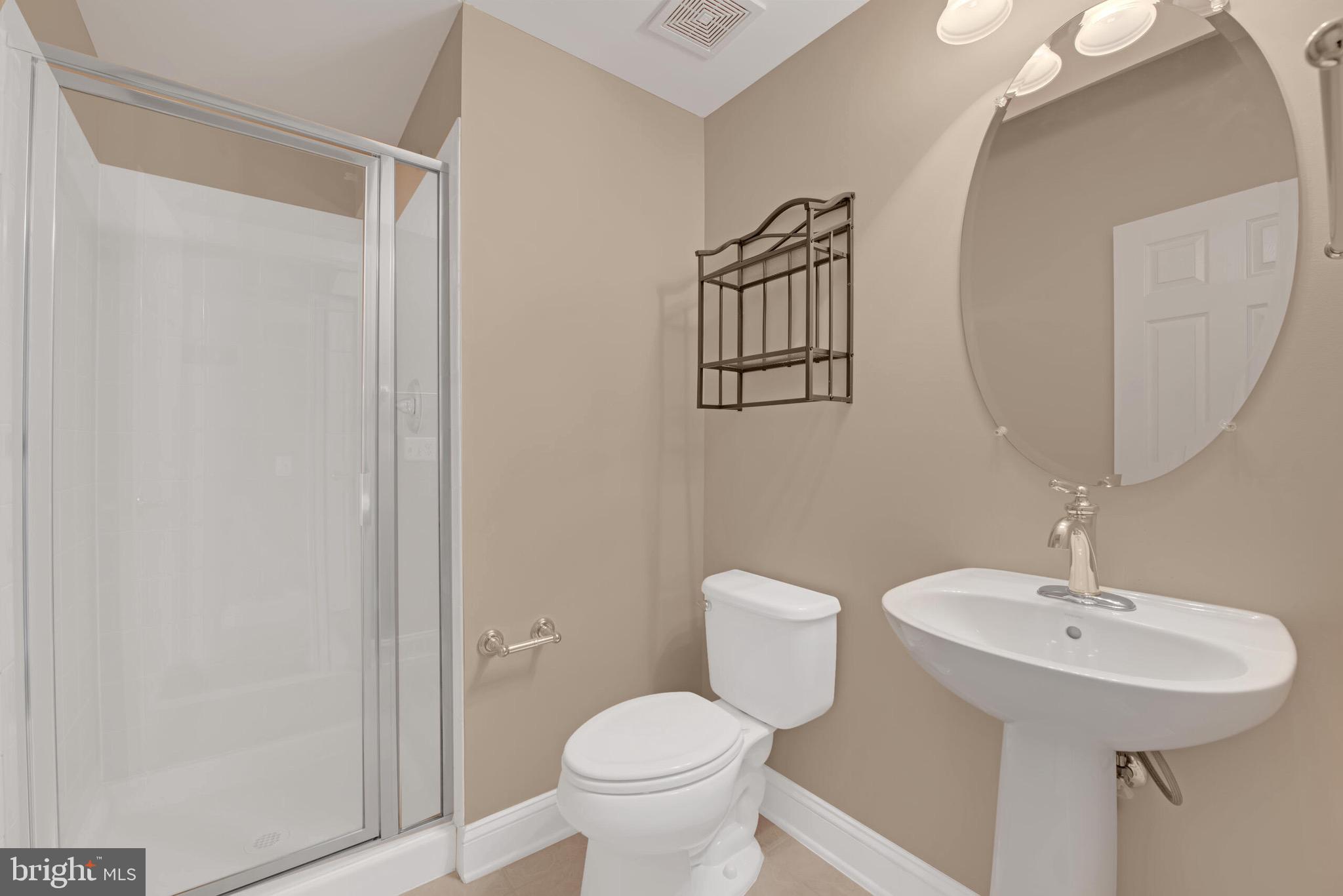 GOOSE CREEK VILLAGE NORTH - Residential Lease