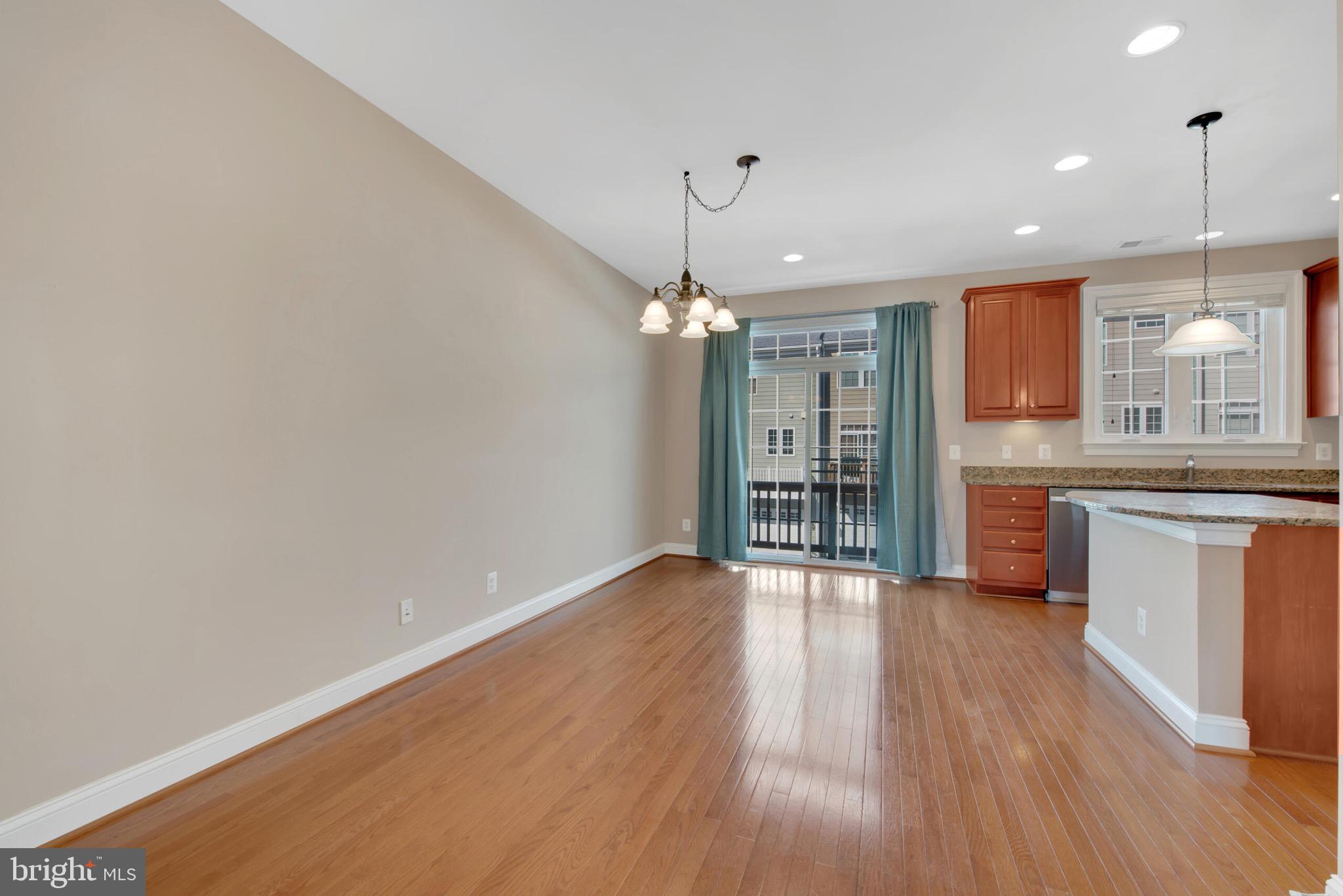 GOOSE CREEK VILLAGE NORTH - Residential Lease