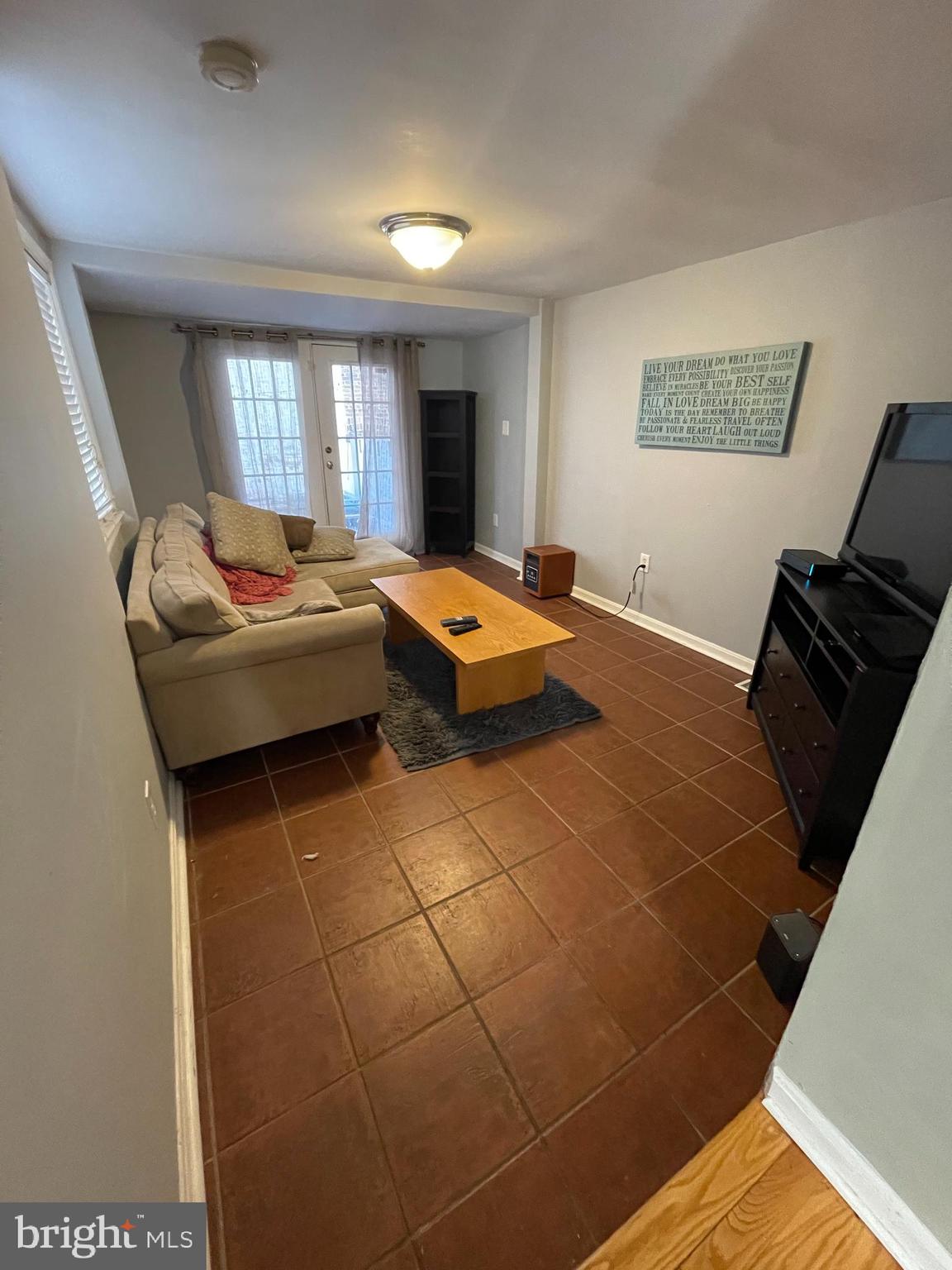 FELLS POINT HISTORIC DISTRICT - Residential Lease