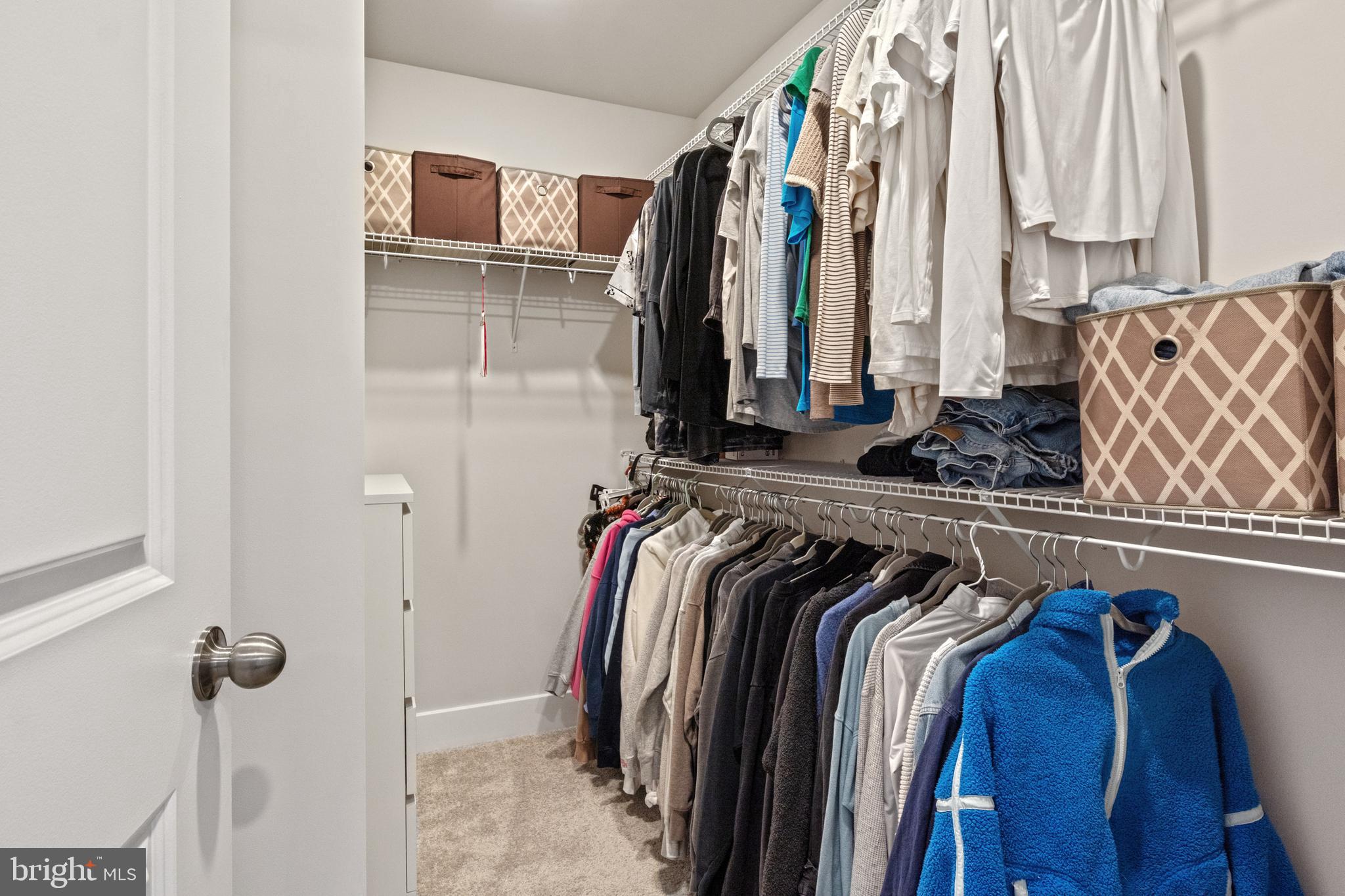 WATER'S LANDING - Residential