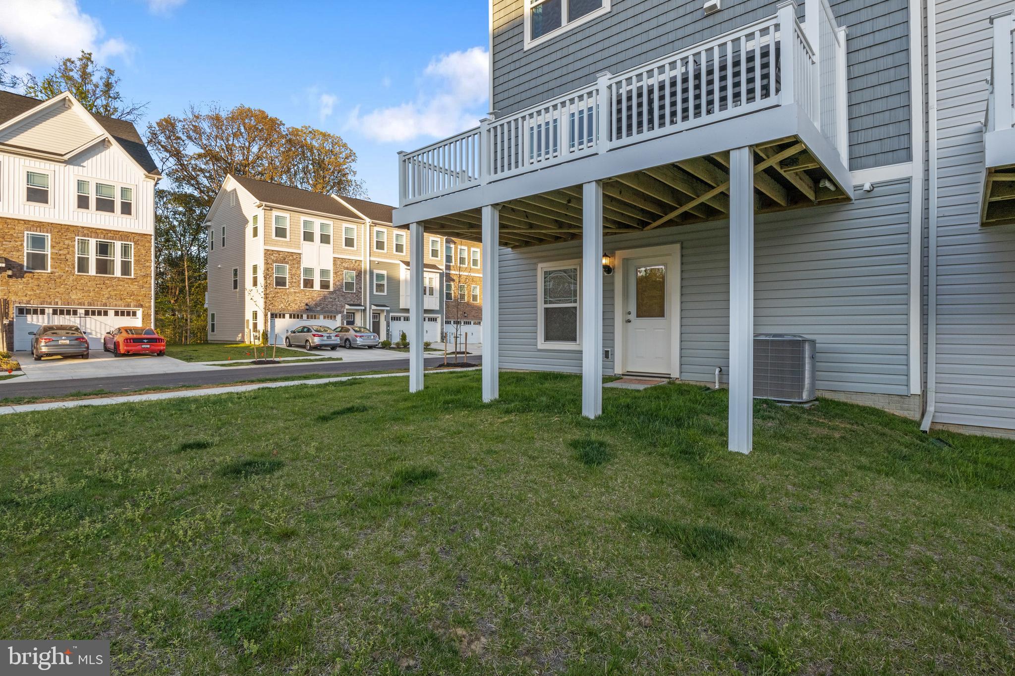 WATER'S LANDING - Residential