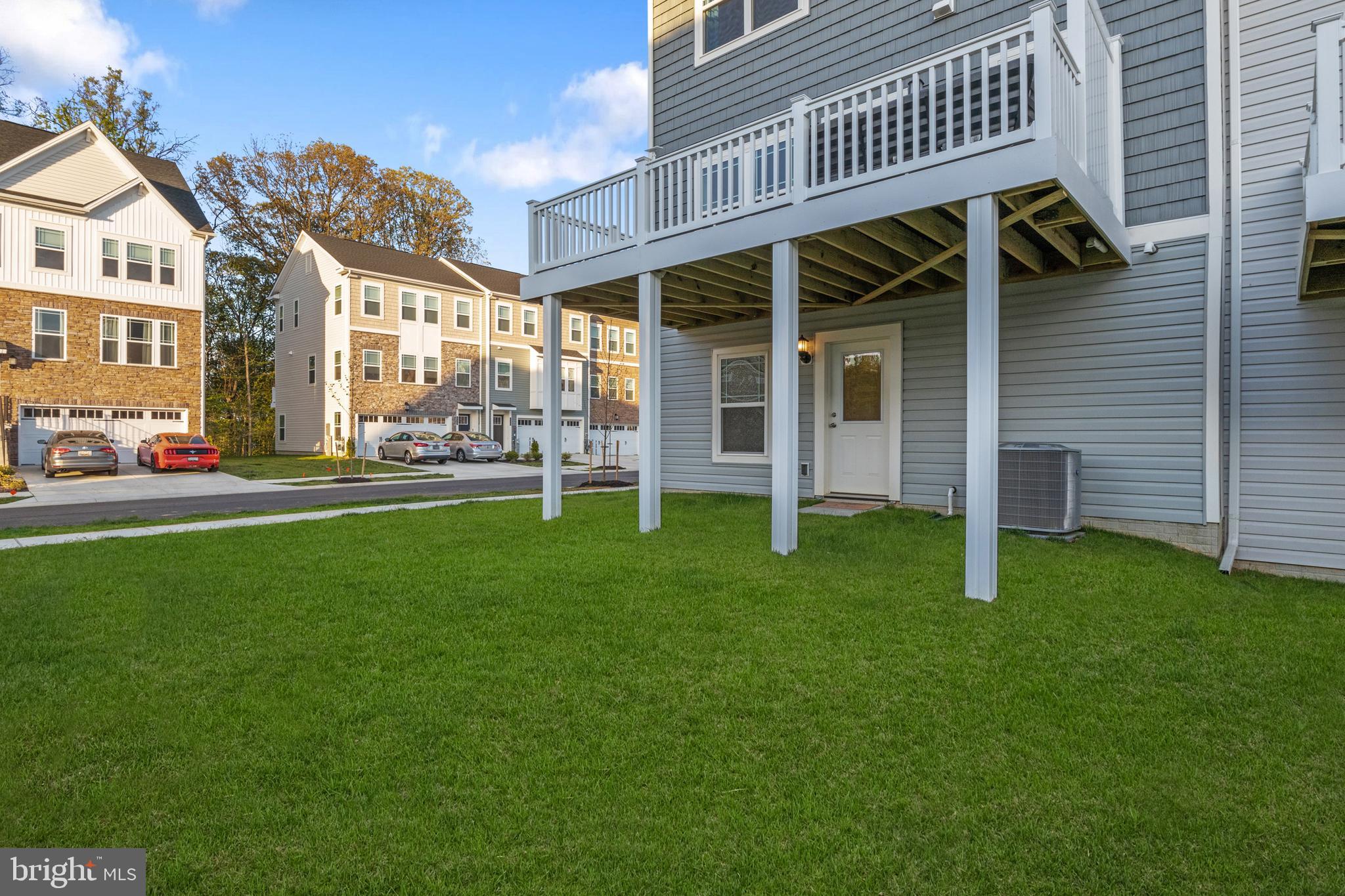 WATER'S LANDING - Residential