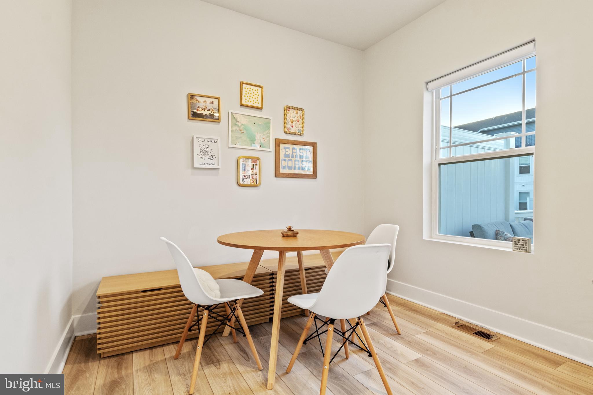 WATER'S LANDING - Residential