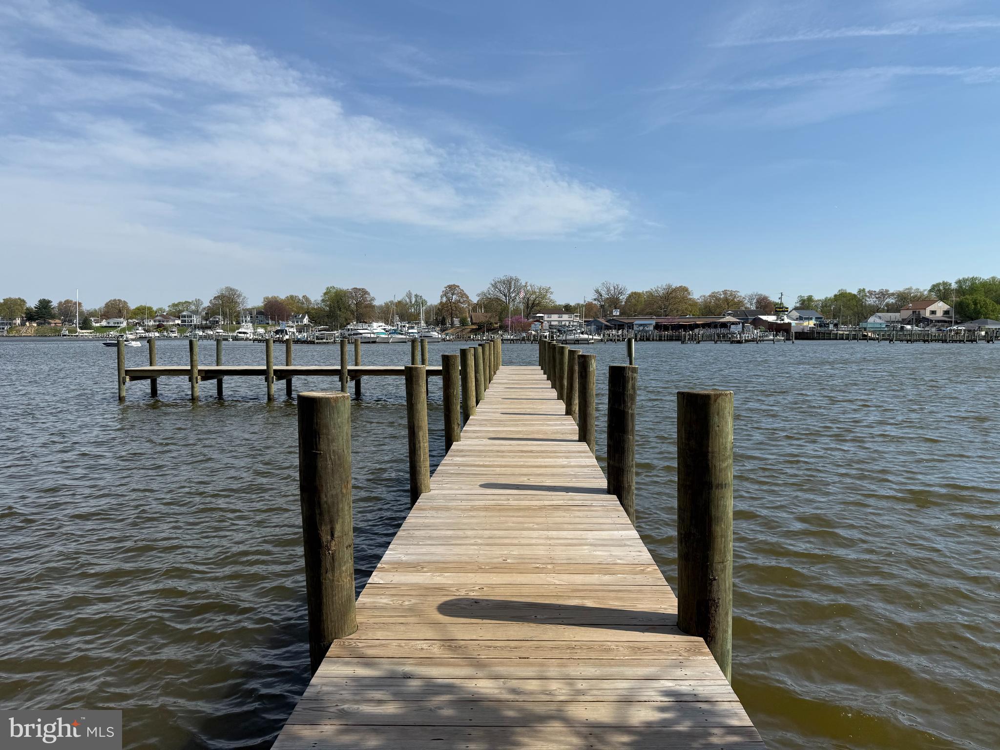 WATER'S LANDING - Residential
