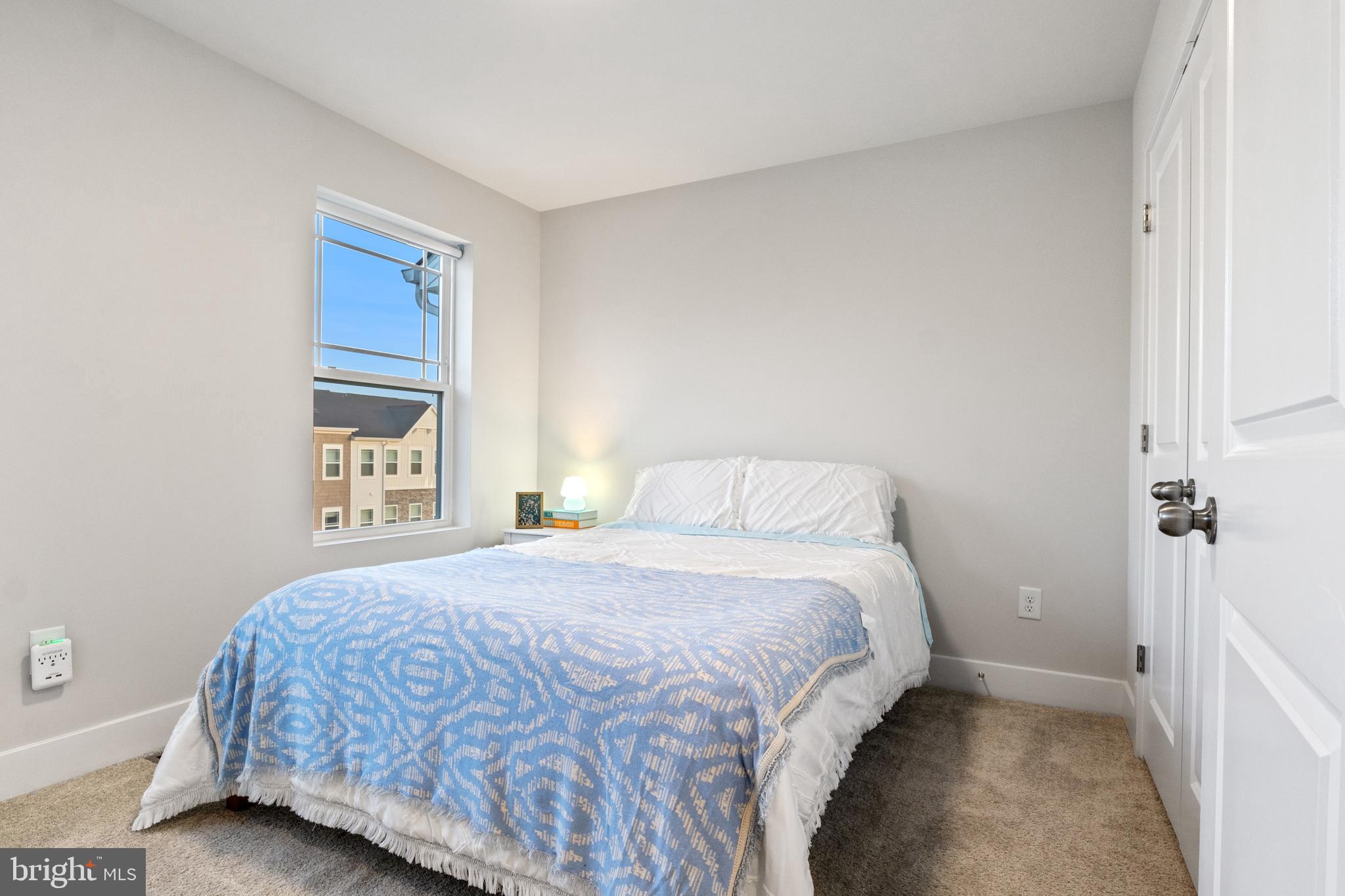 WATER'S LANDING - Residential