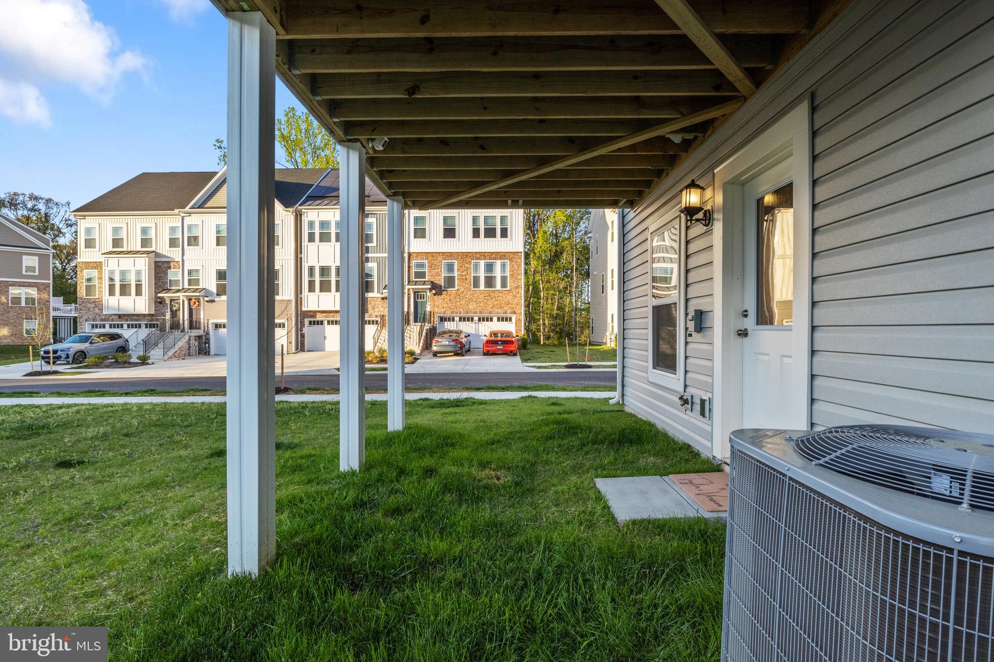 WATER'S LANDING - Residential