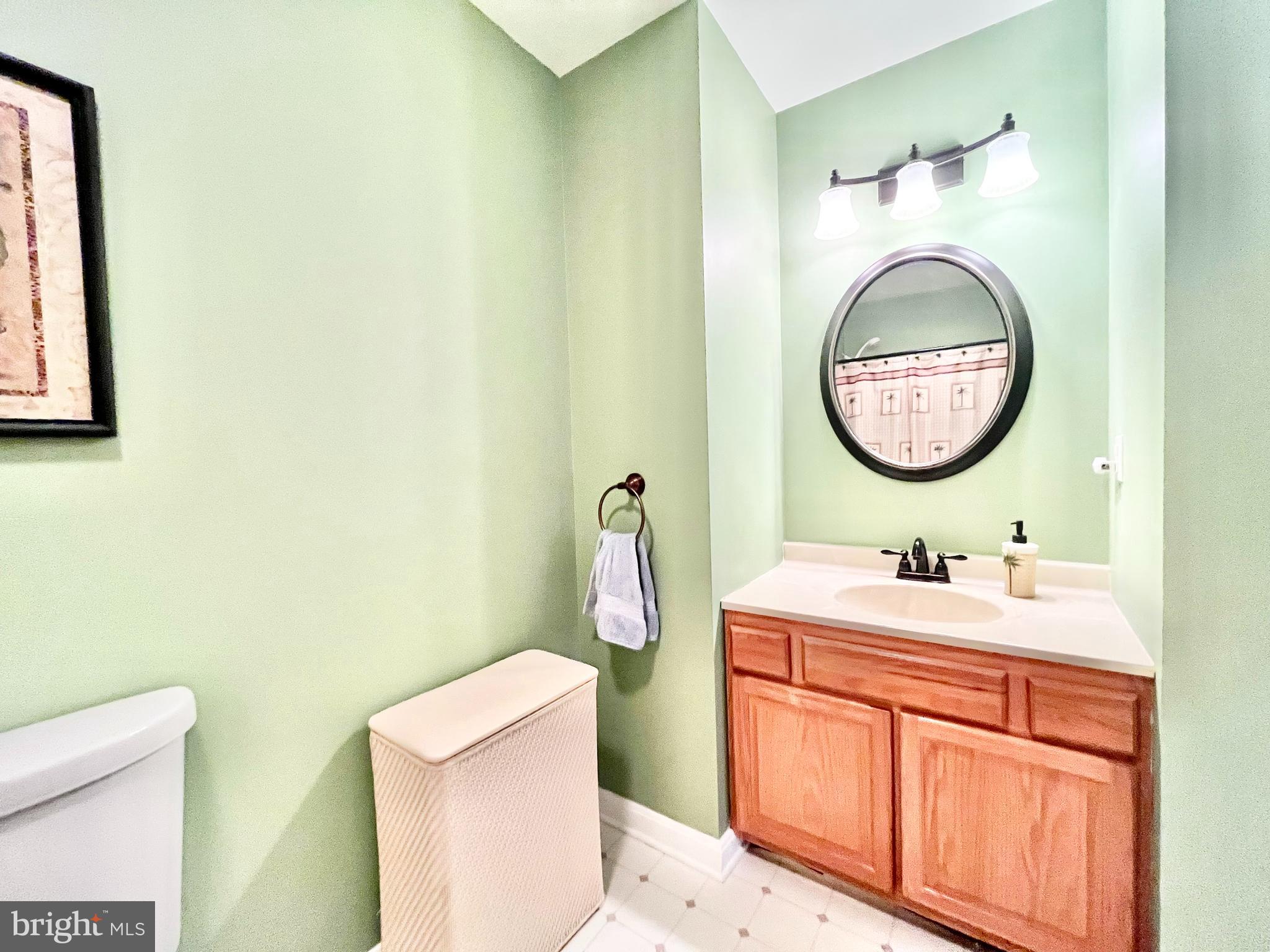 CHESTER HARBOR - Residential