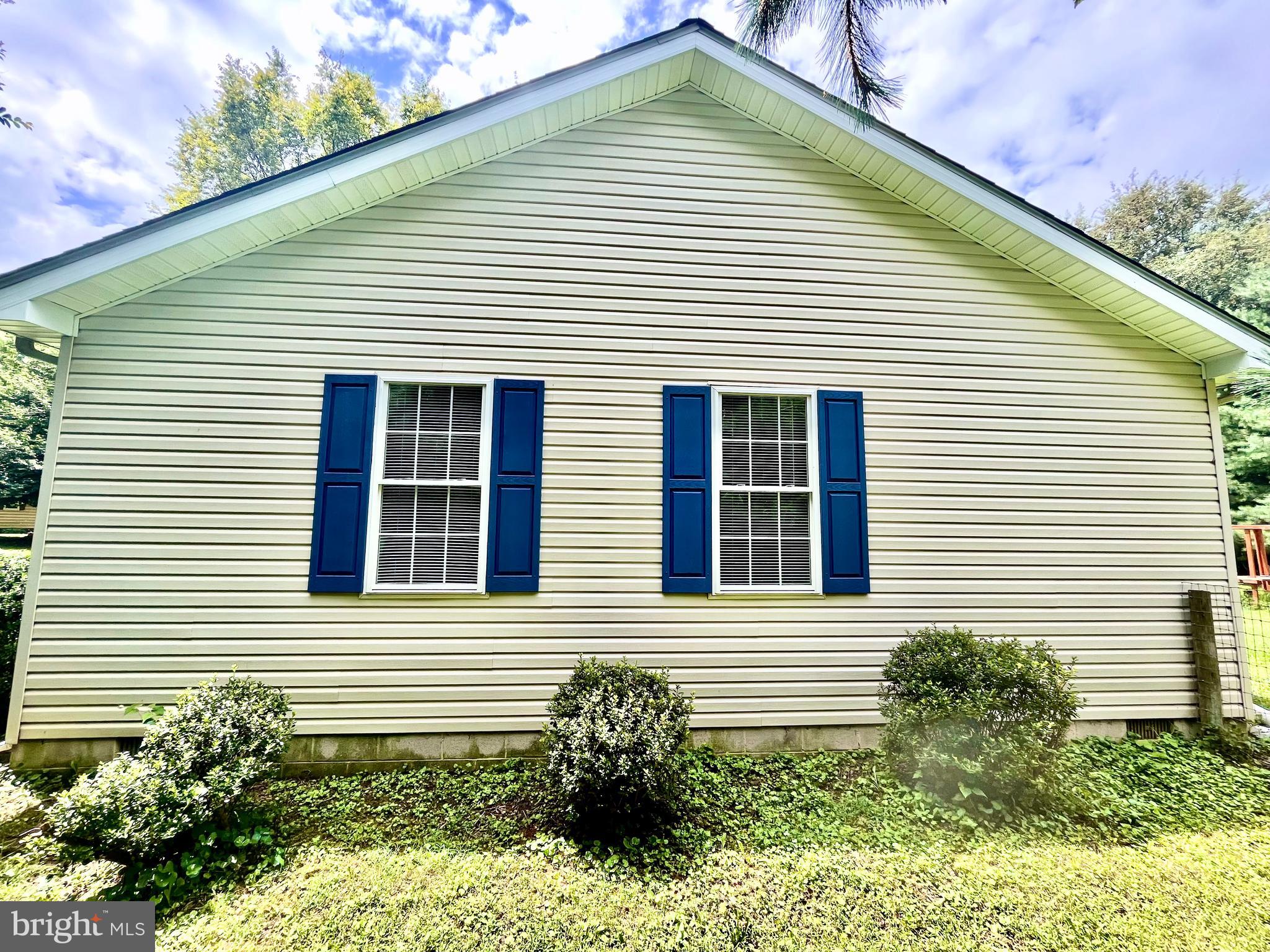 CHESTER HARBOR - Residential