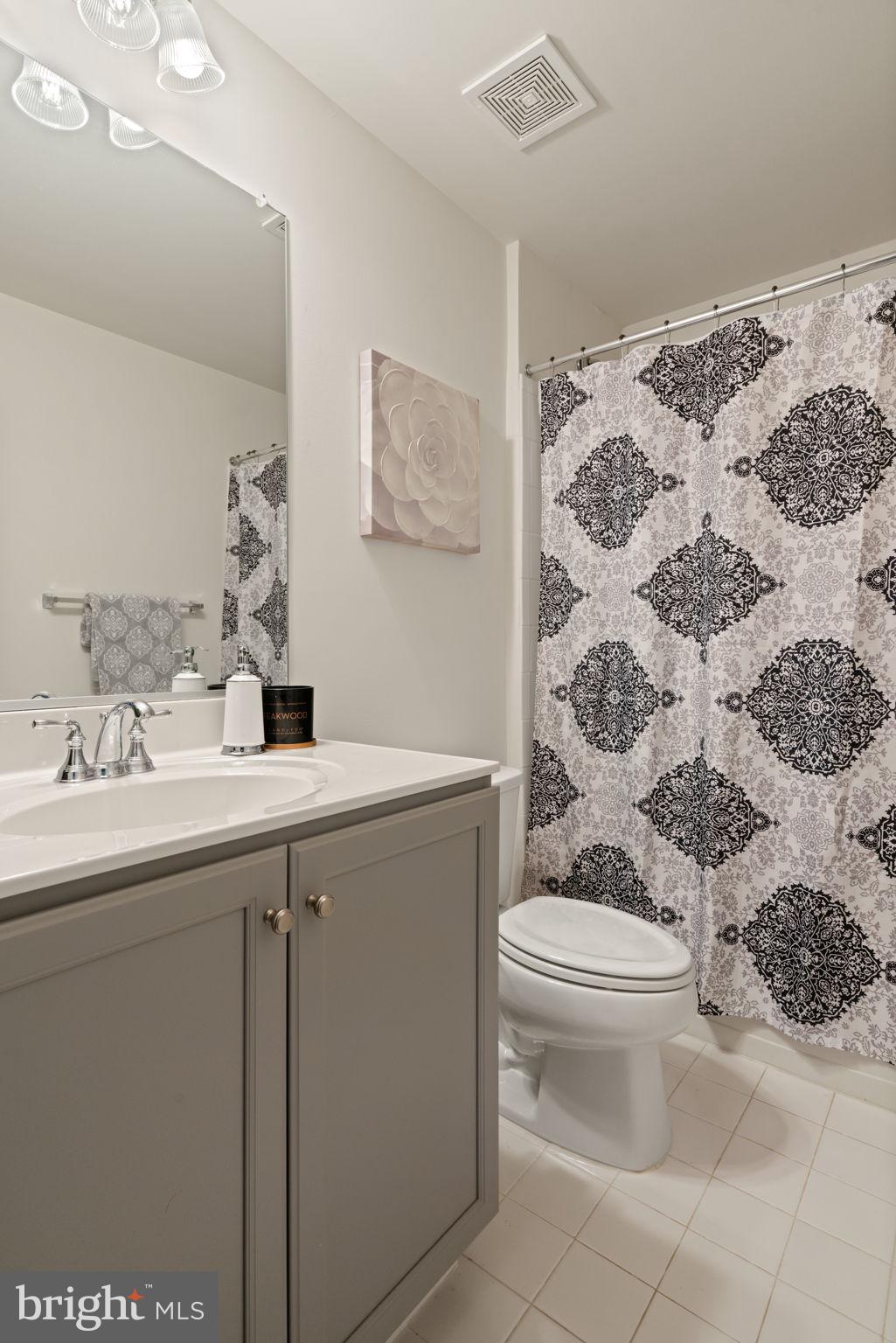 CAYDEN RIDGE - Residential