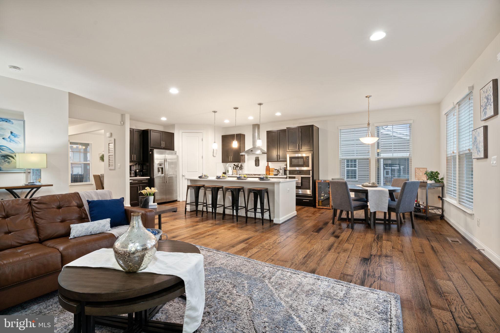 CAYDEN RIDGE - Residential