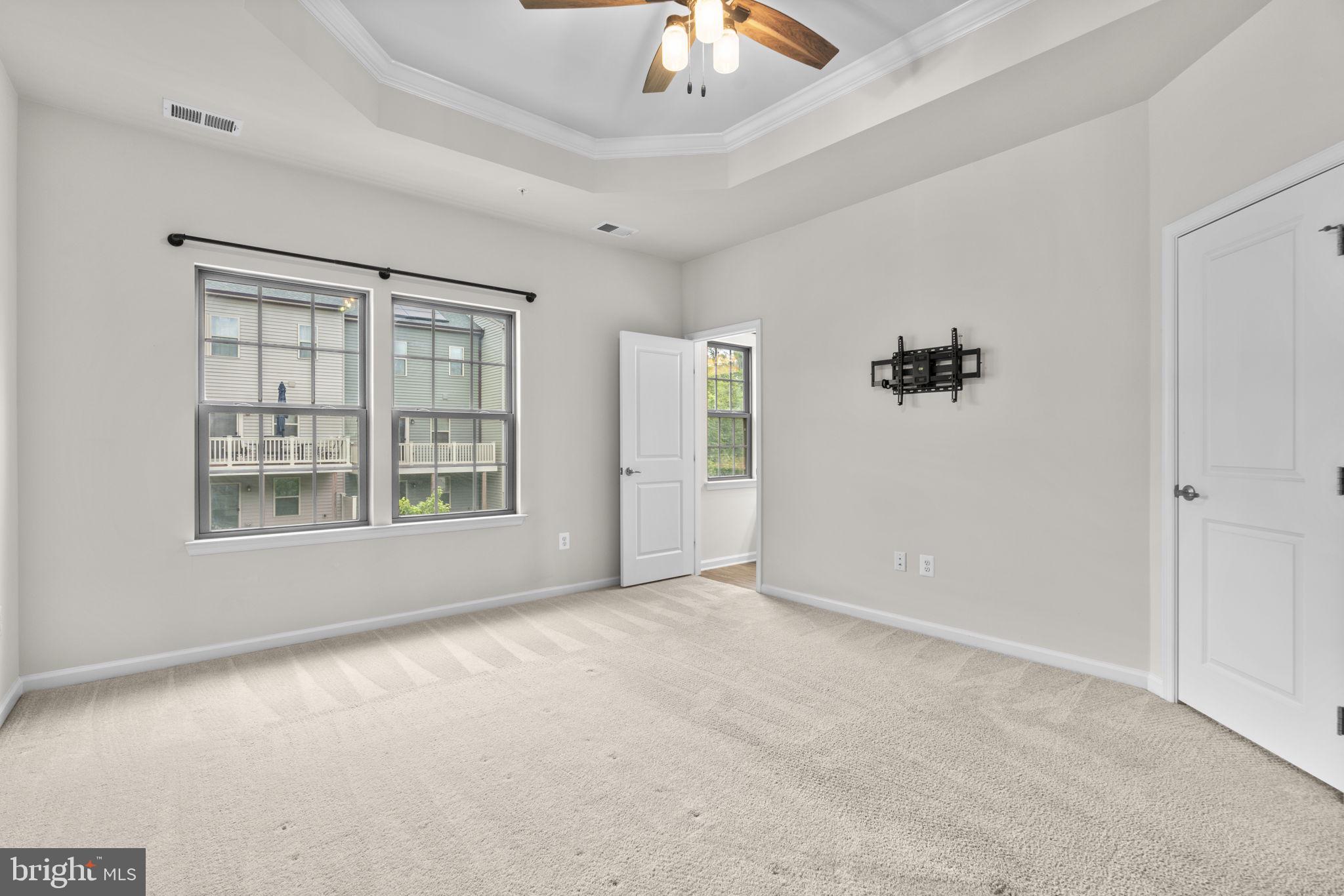 PARKSIDE - Residential