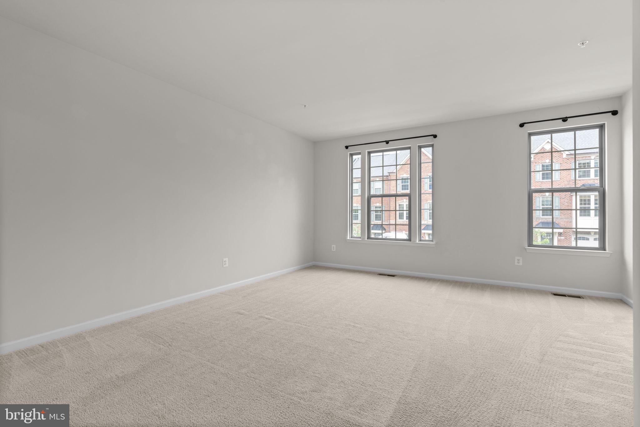 PARKSIDE - Residential