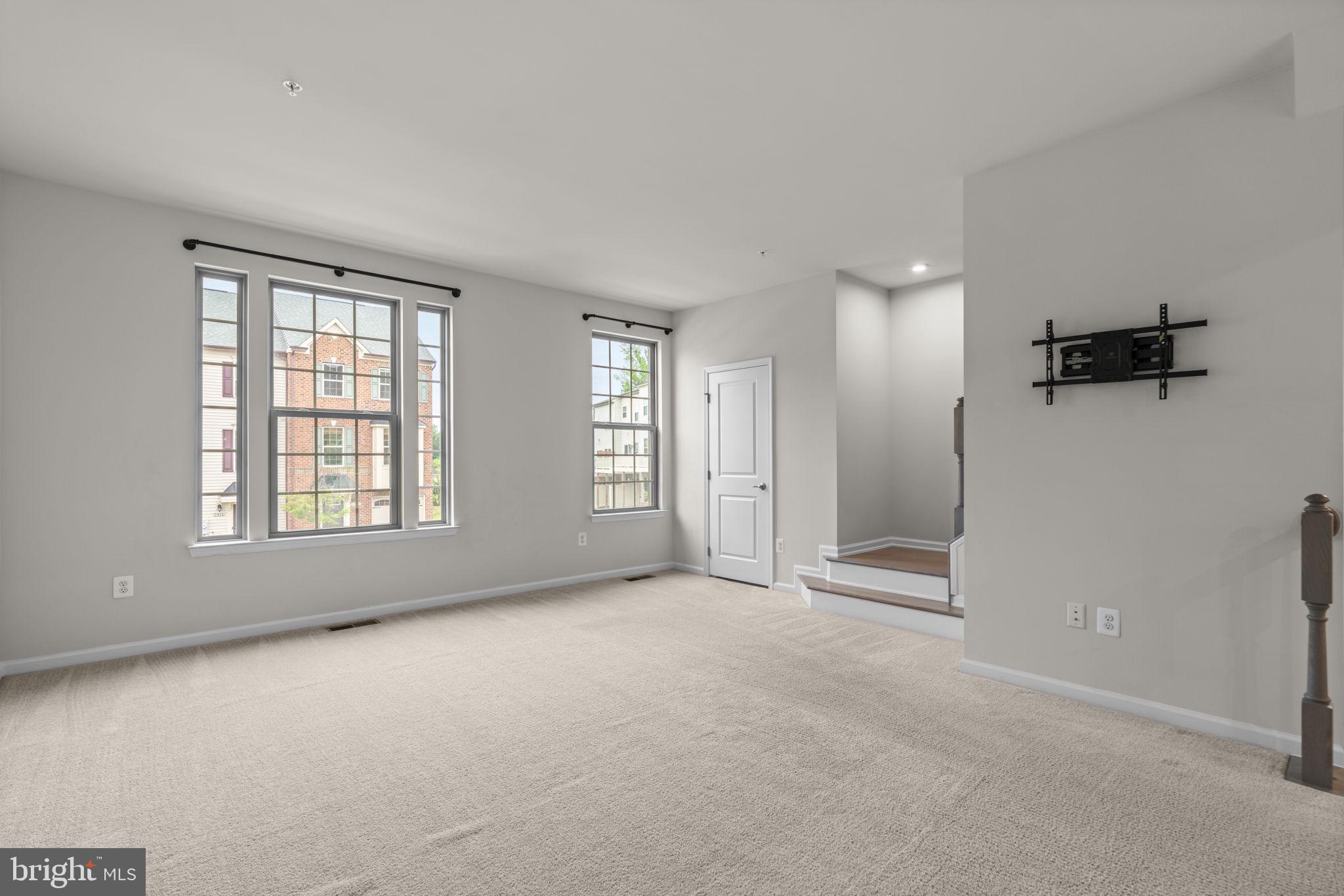PARKSIDE - Residential