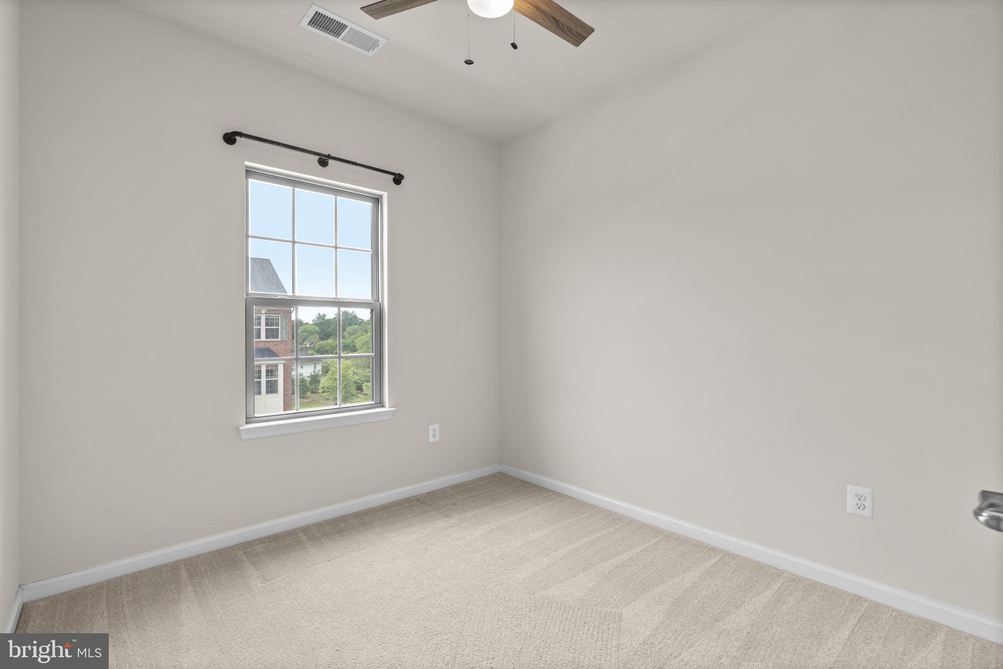 PARKSIDE - Residential