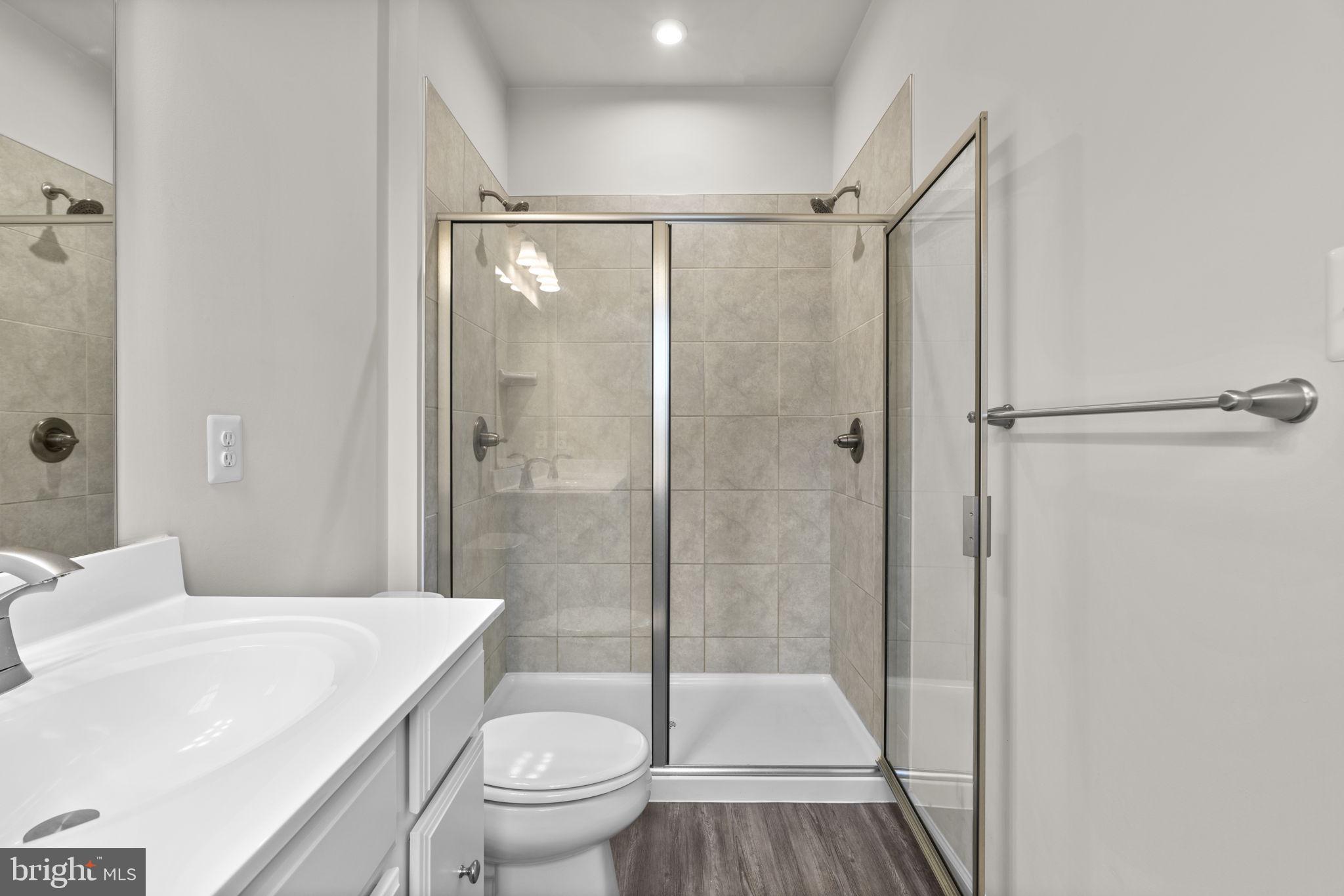PARKSIDE - Residential