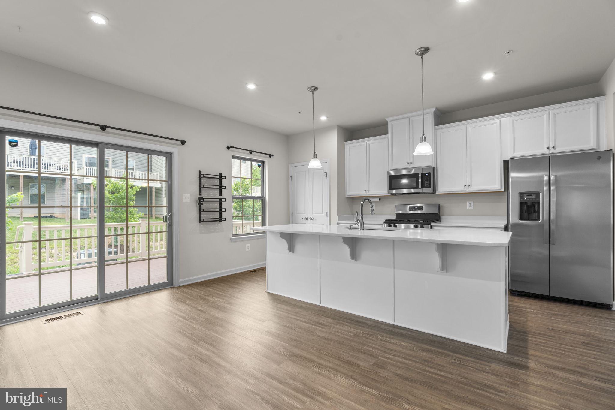 PARKSIDE - Residential