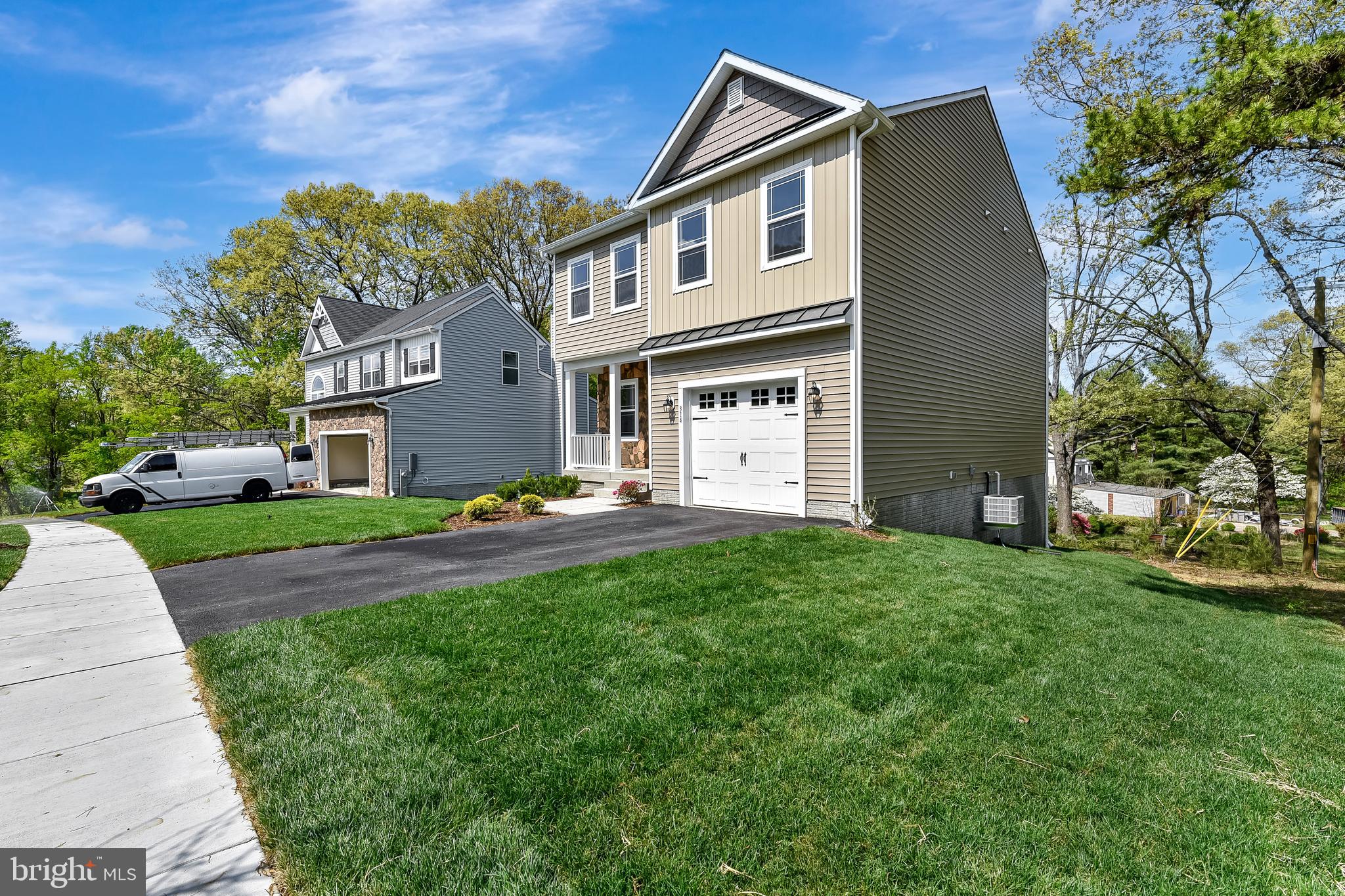 PASADENA - Residential