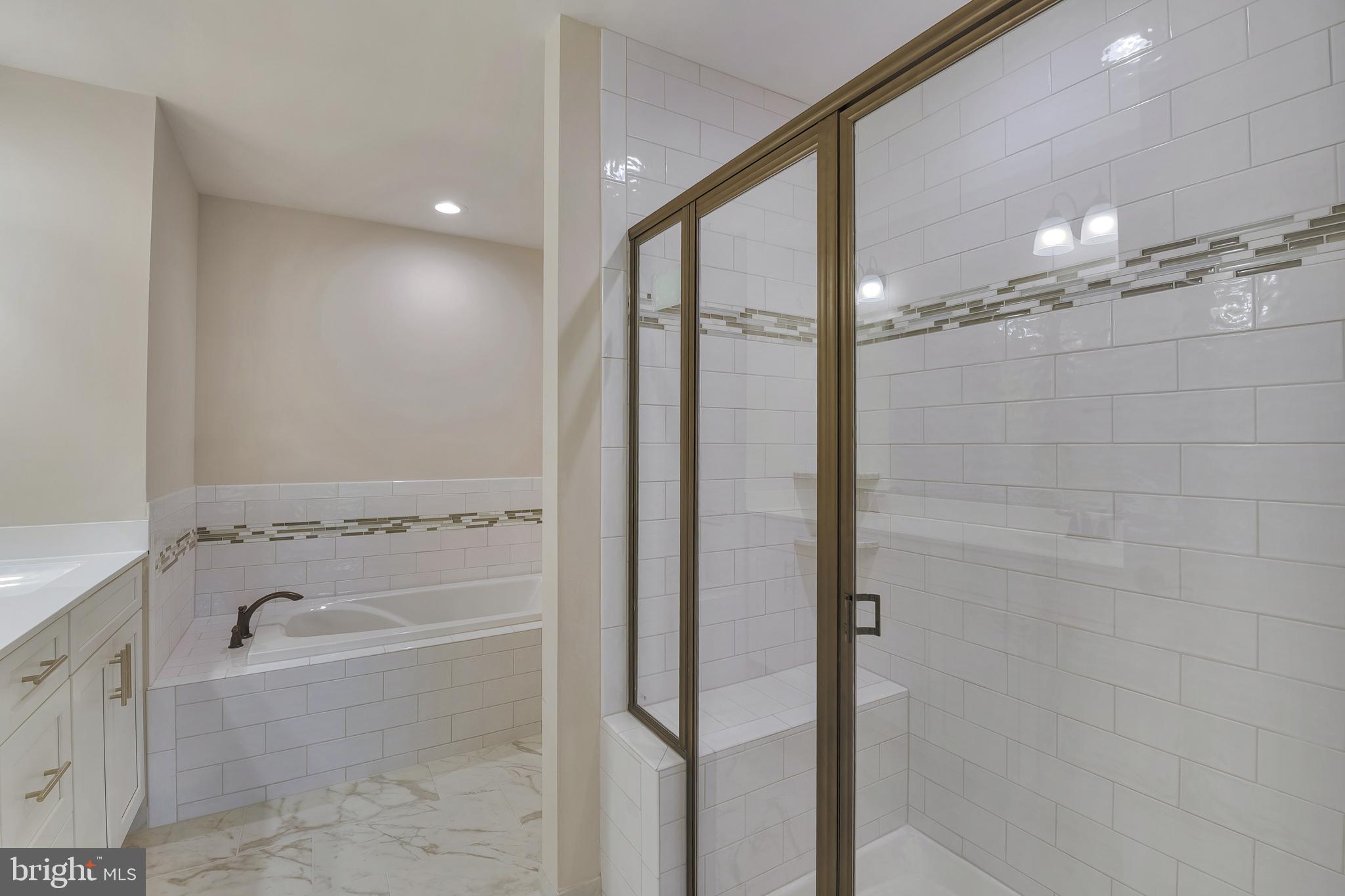 PASADENA - Residential