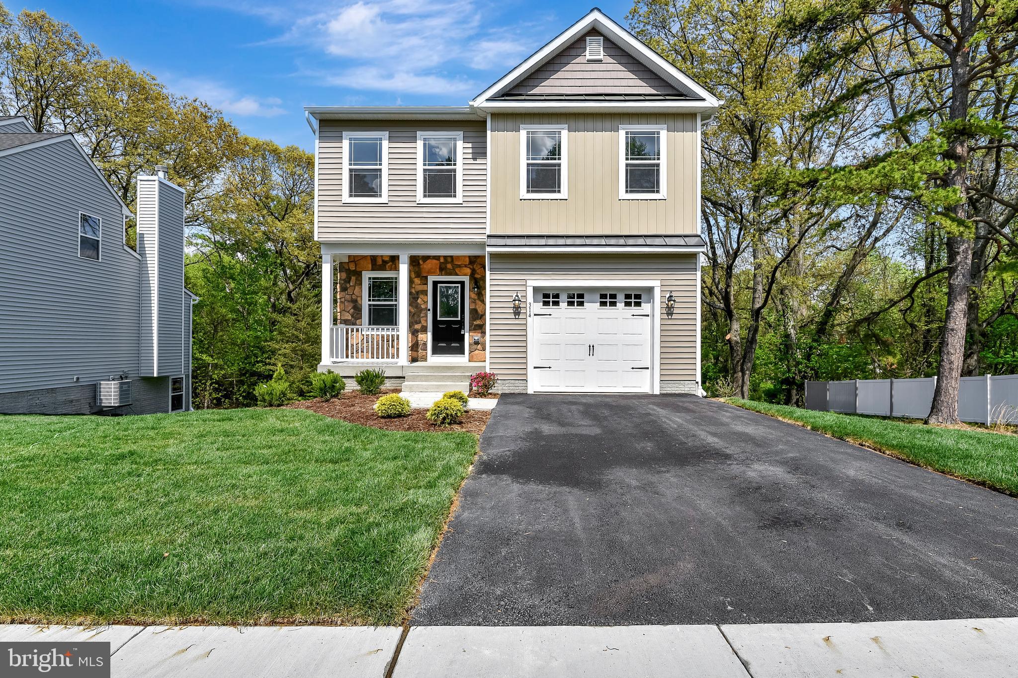 PASADENA - Residential