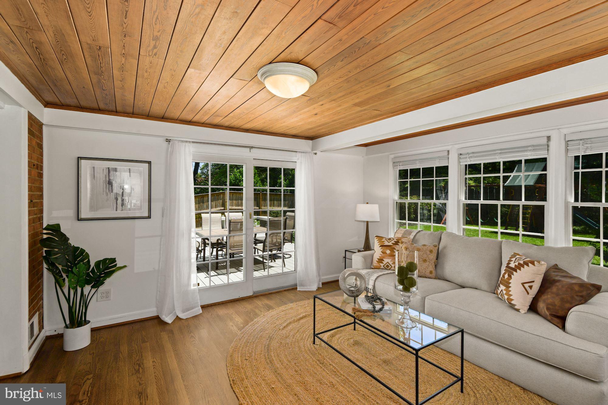 SUMNER - Residential