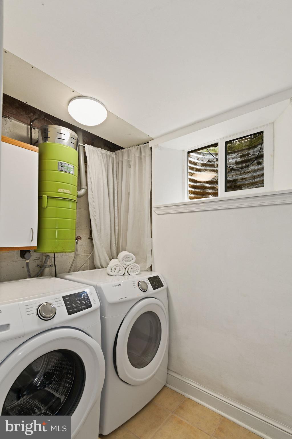 SUMNER - Residential