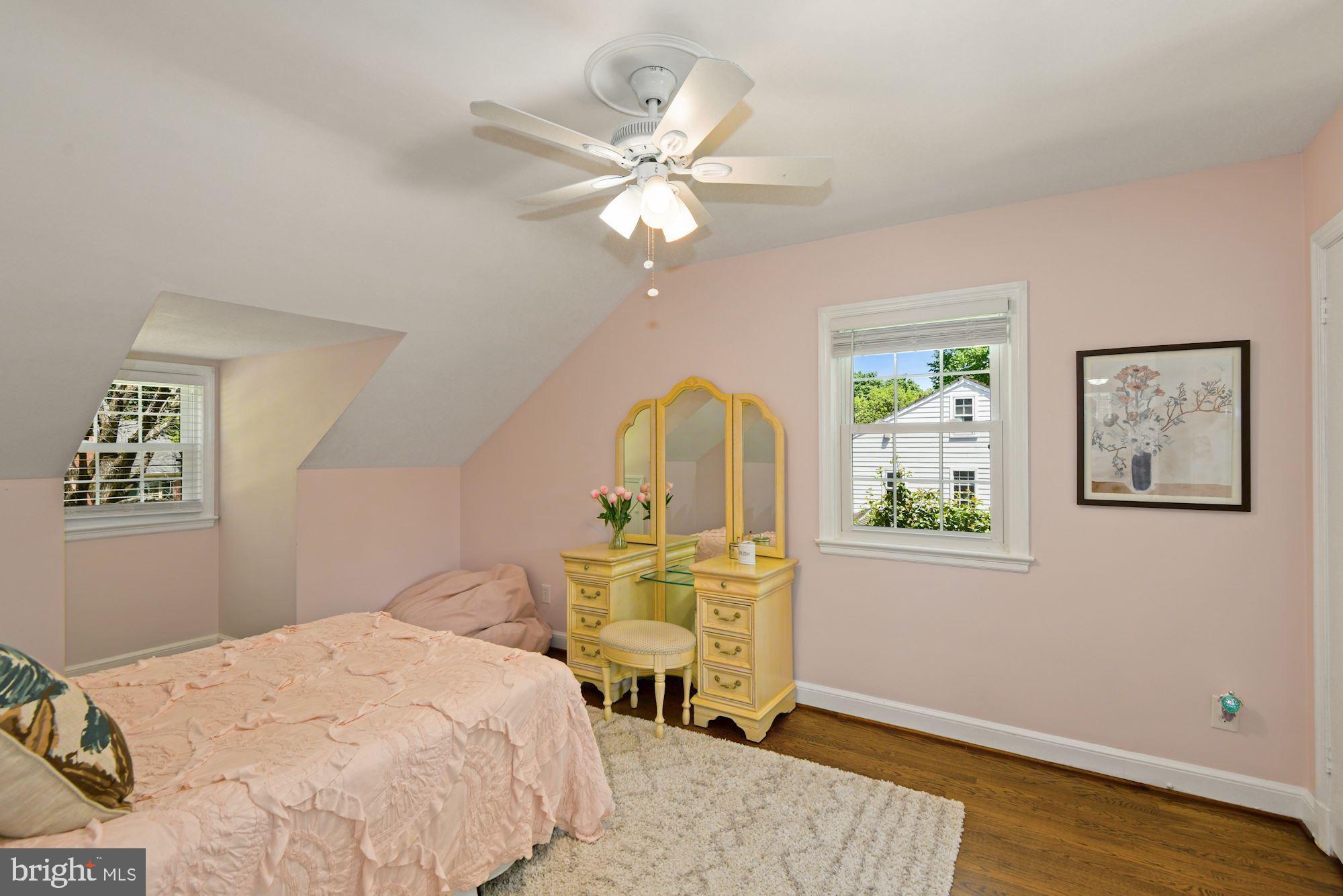 SUMNER - Residential