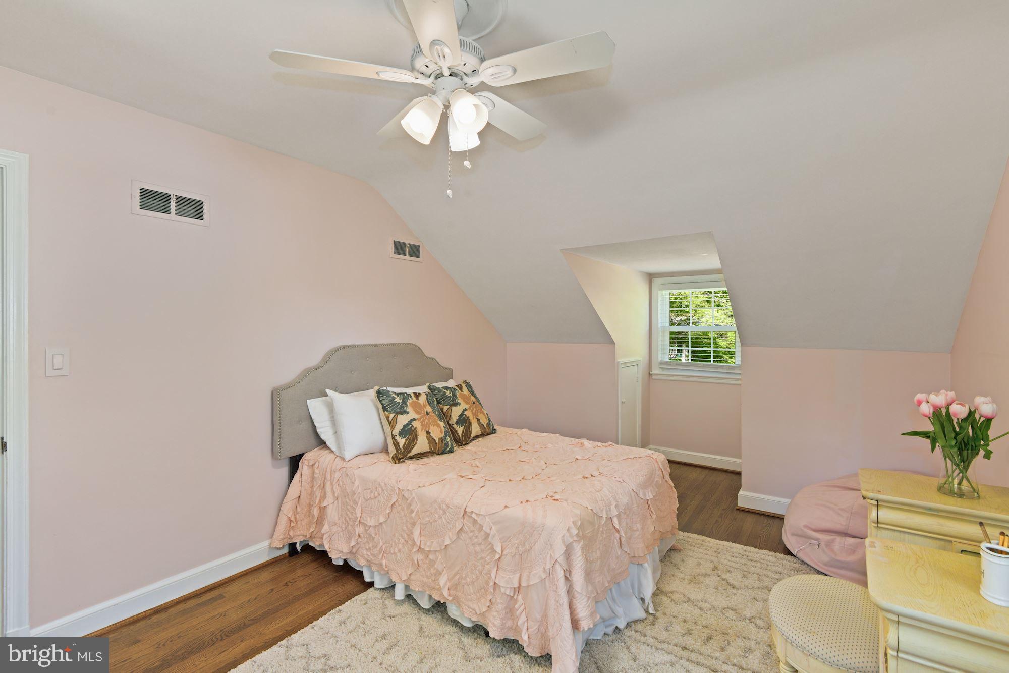 SUMNER - Residential