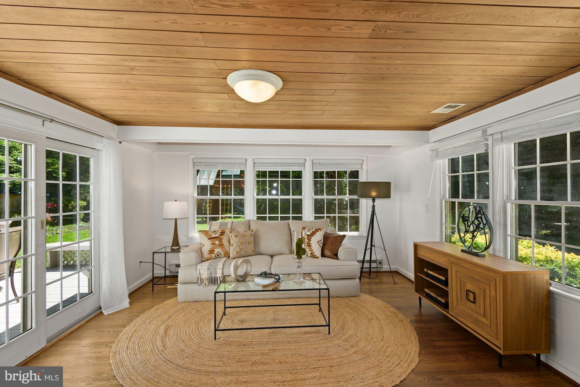 SUMNER - Residential