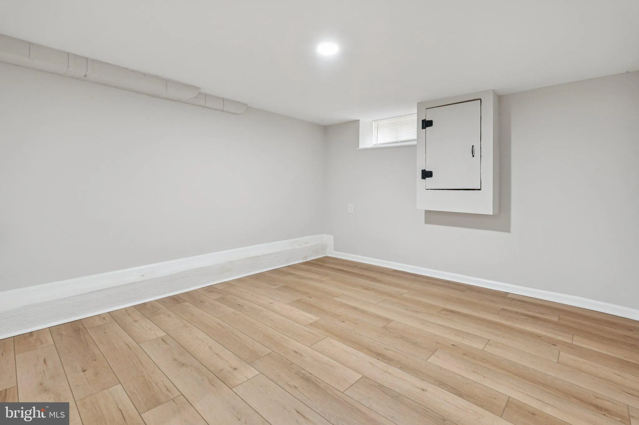 Baltimore, Maryland 21224, United States, 3 Bedrooms Bedrooms, ,3 BathroomsBathrooms,Residential,Coming Soon,174755