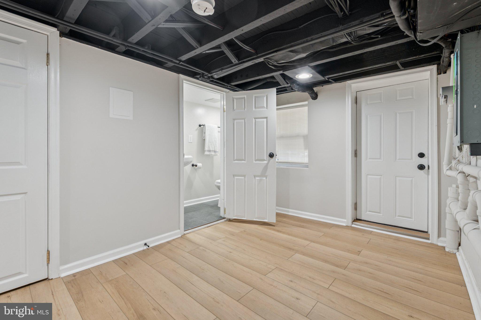 MCELDERRY PARK - Residential