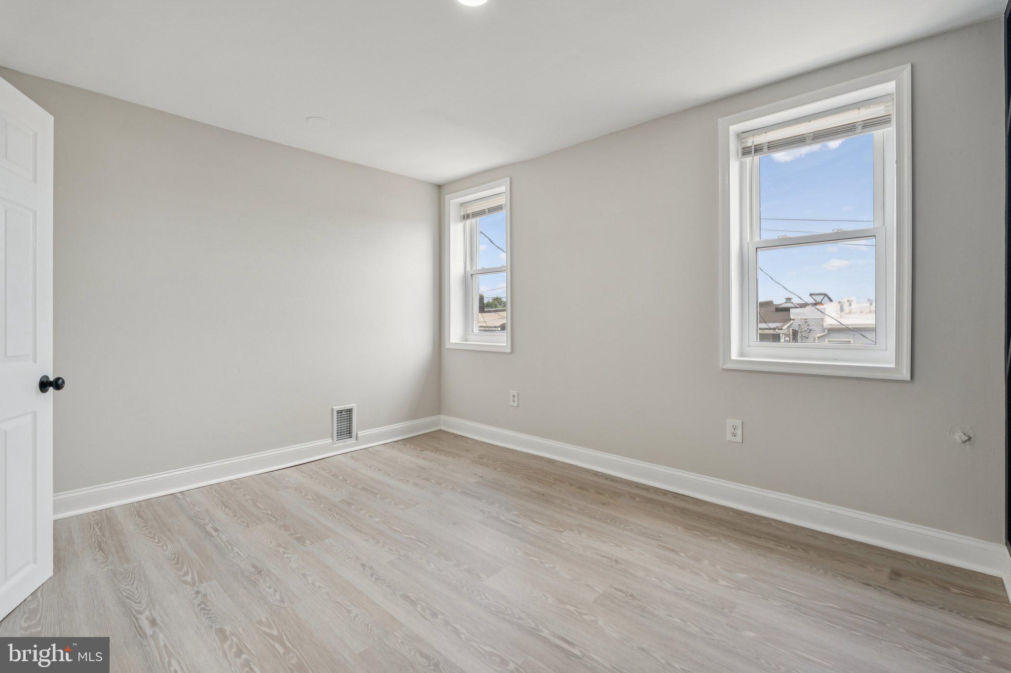 MCELDERRY PARK - Residential