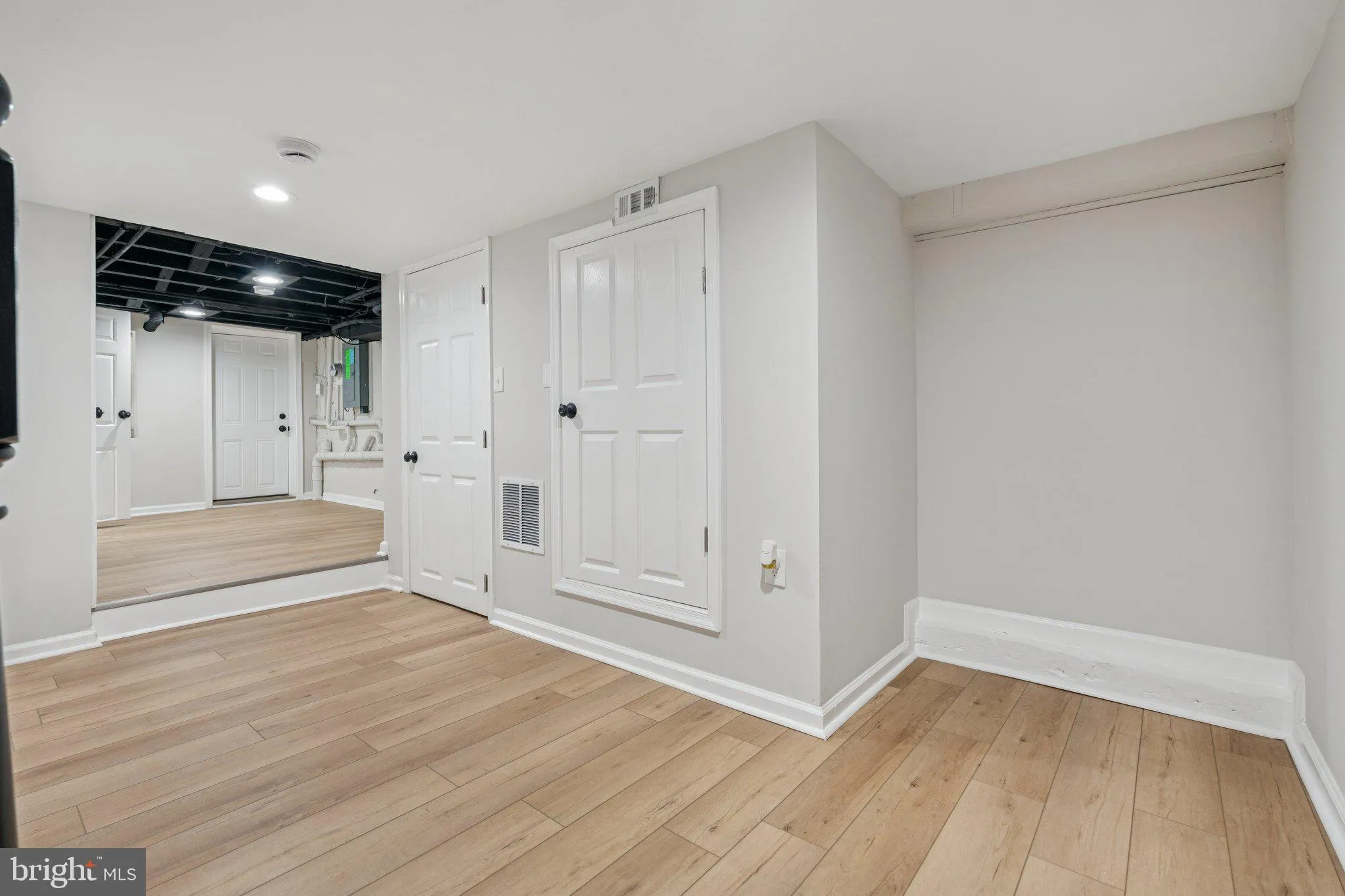 Baltimore, Maryland 21224, United States, 3 Bedrooms Bedrooms, ,3 BathroomsBathrooms,Residential,Coming Soon,174755