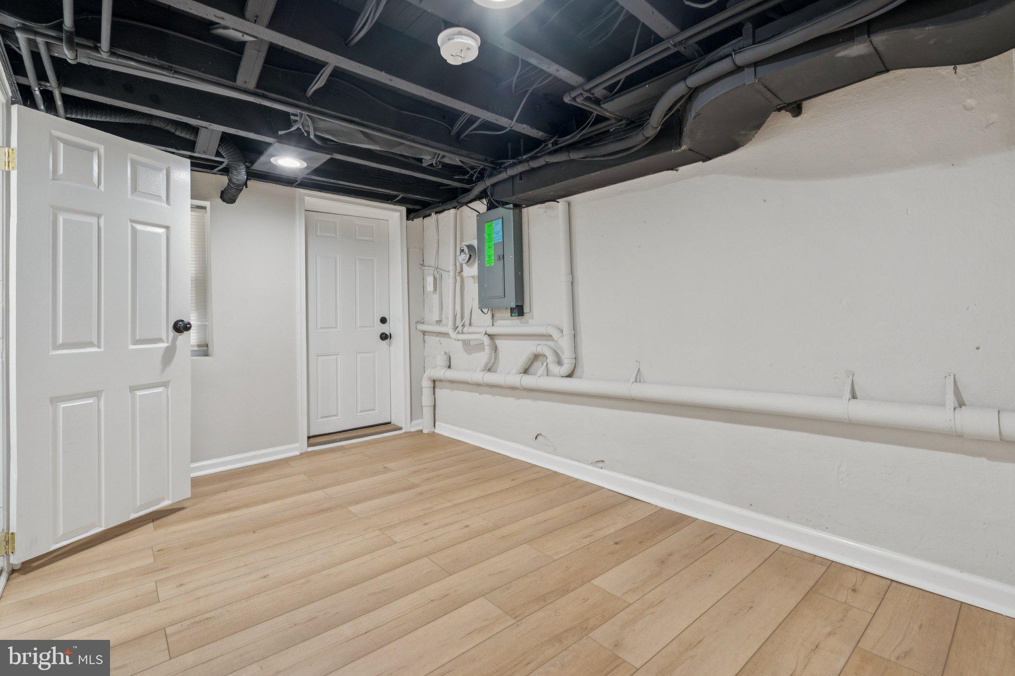 MCELDERRY PARK - Residential