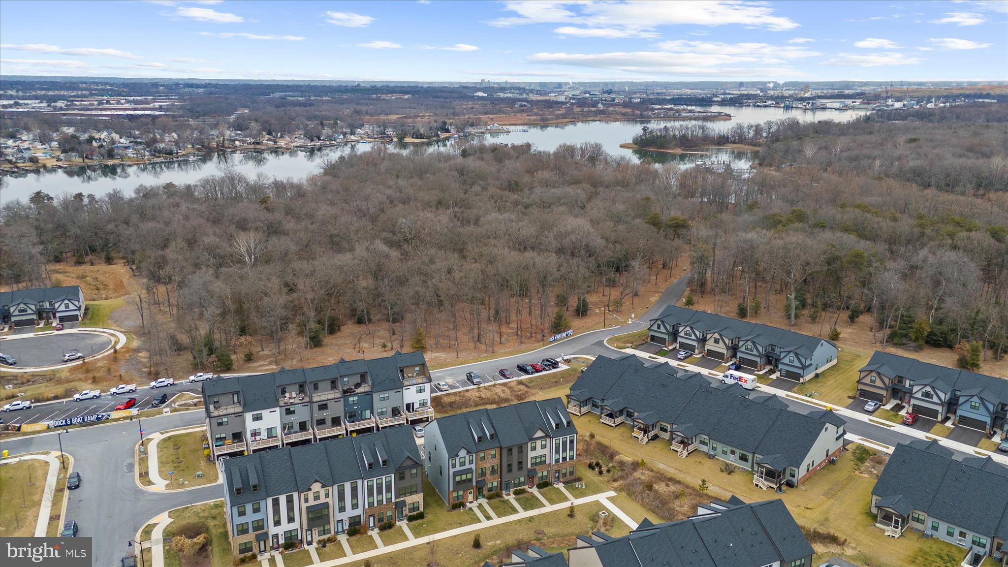 TANYARD SHORES - Residential