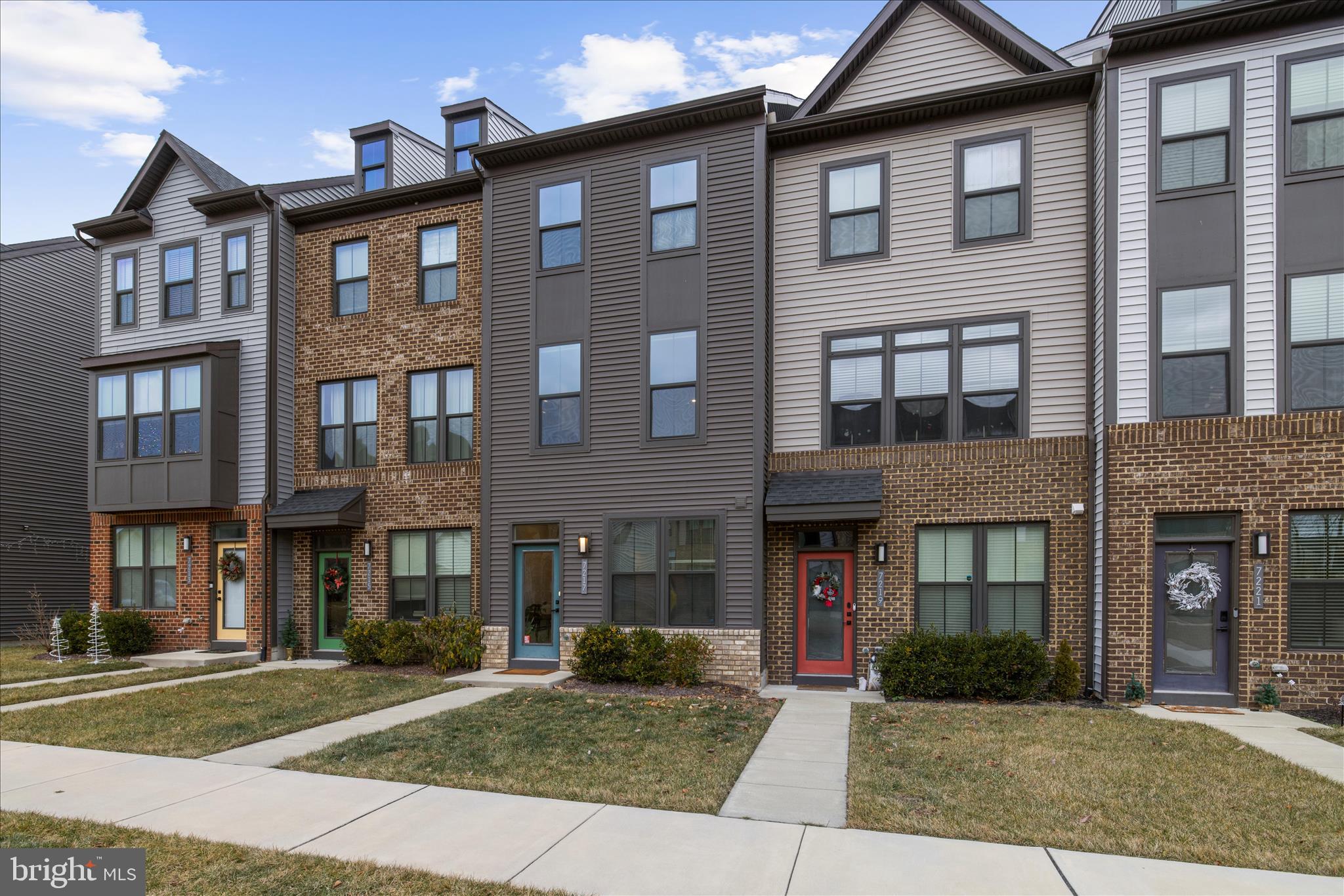 TANYARD SHORES - Residential