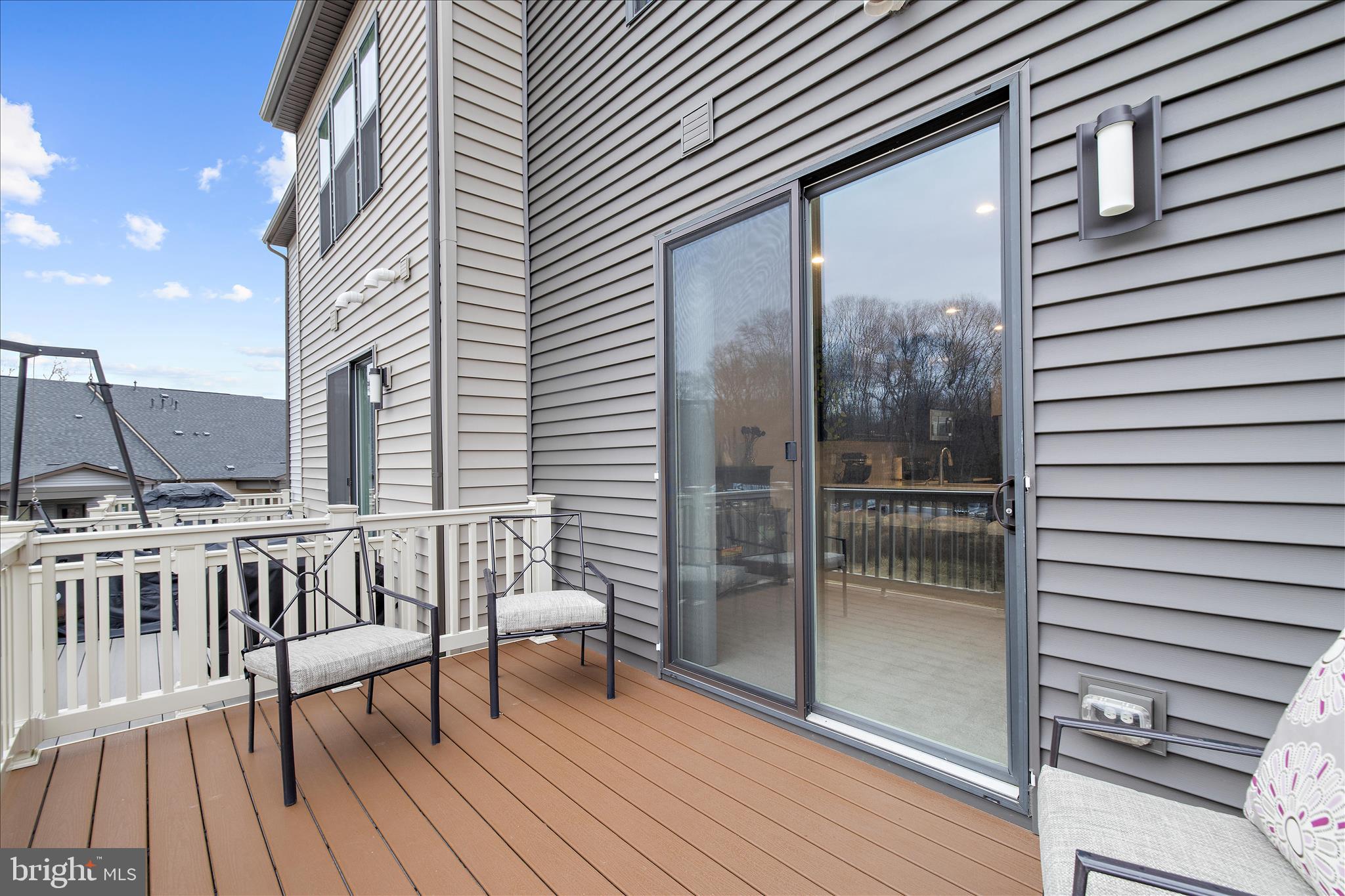 TANYARD SHORES - Residential