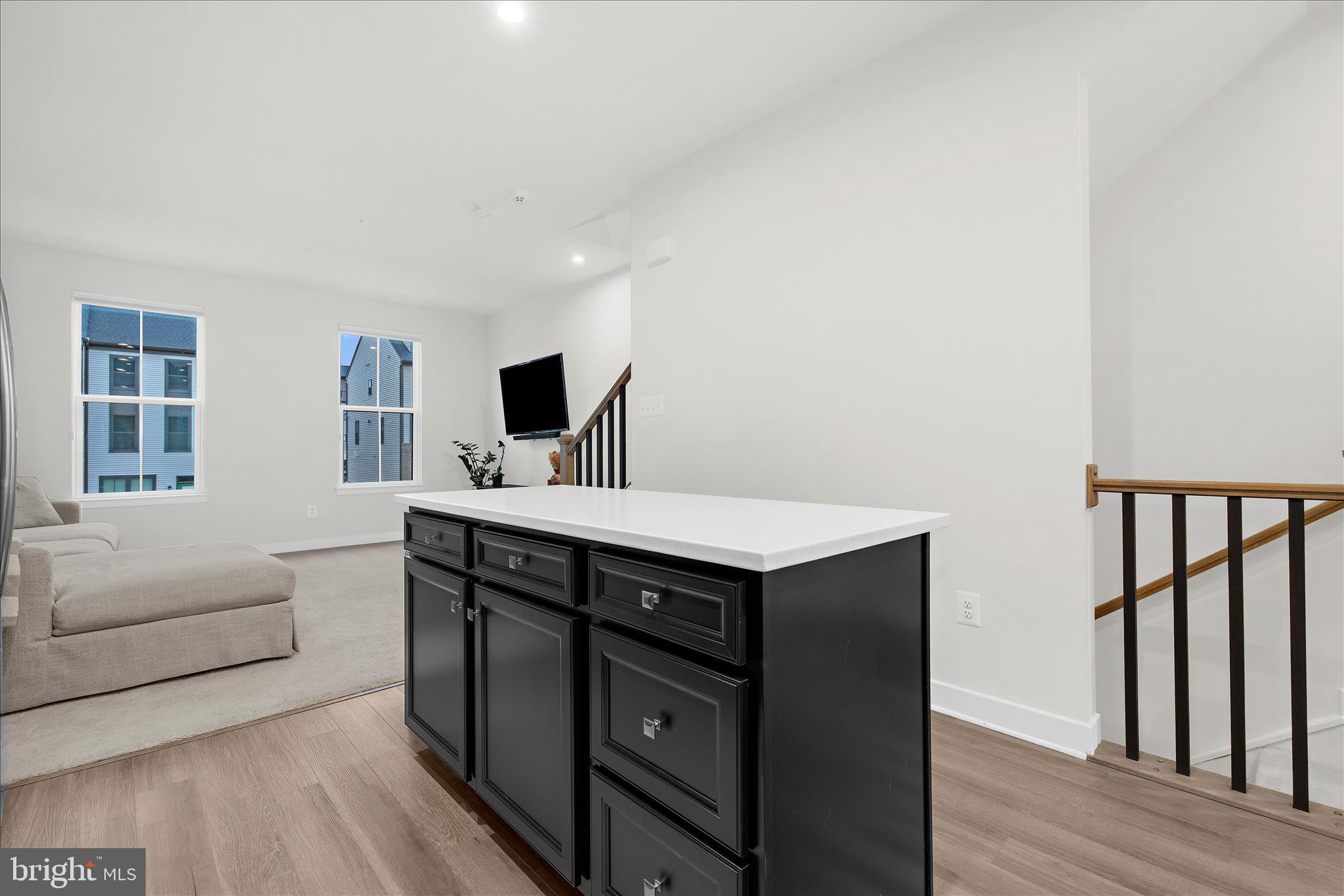 TANYARD SHORES - Residential