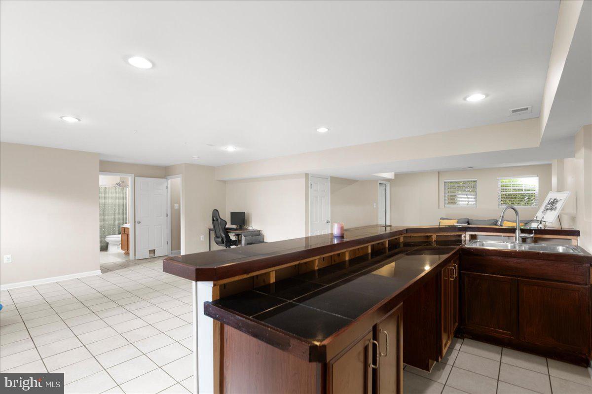 NORBORNE GLEBE - Residential