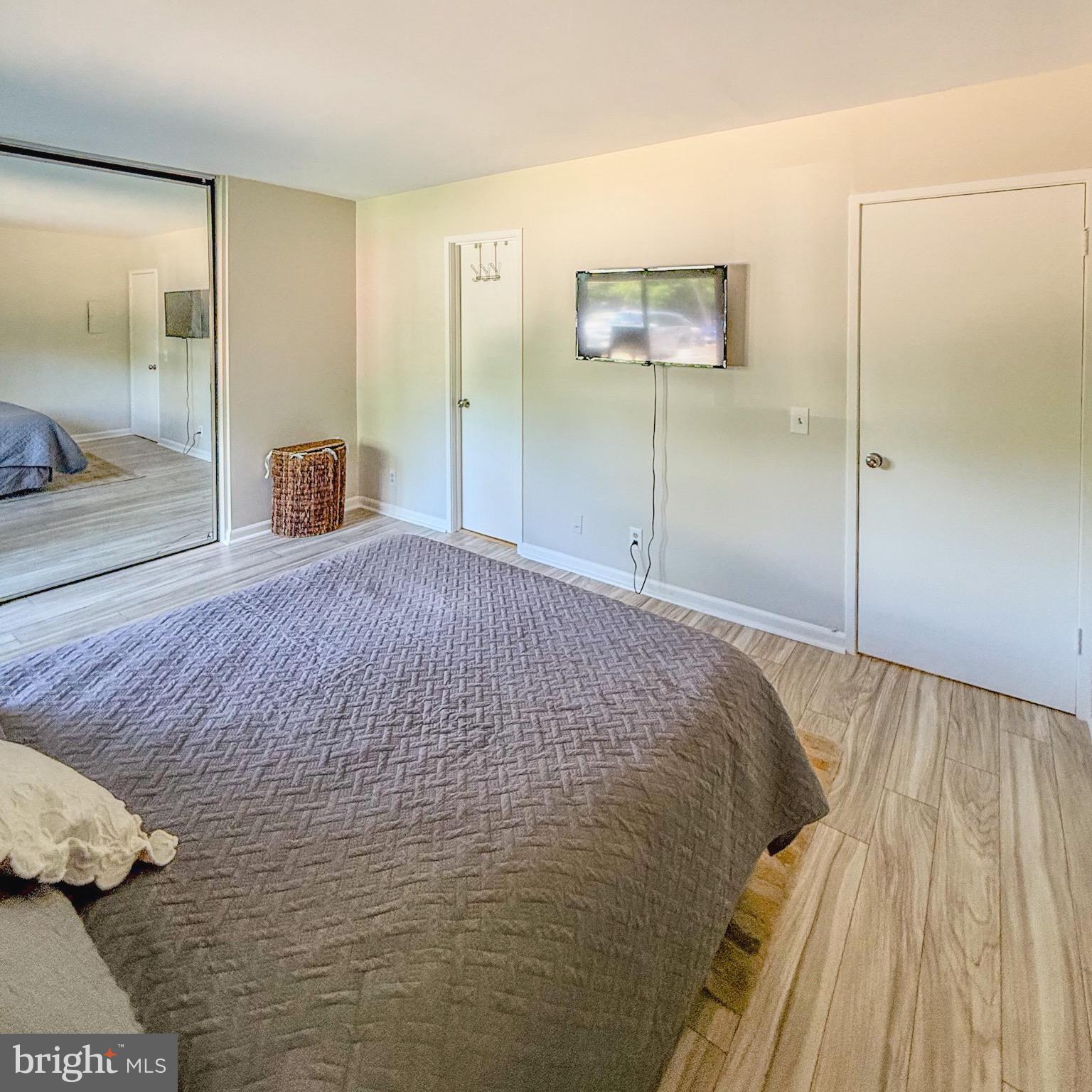 MOSBYS LANDING - Residential